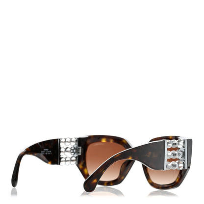 Chanel Acetate Glass Pearl Polarized Oval Sunglasses 5545-A Tortoise 4 of 9