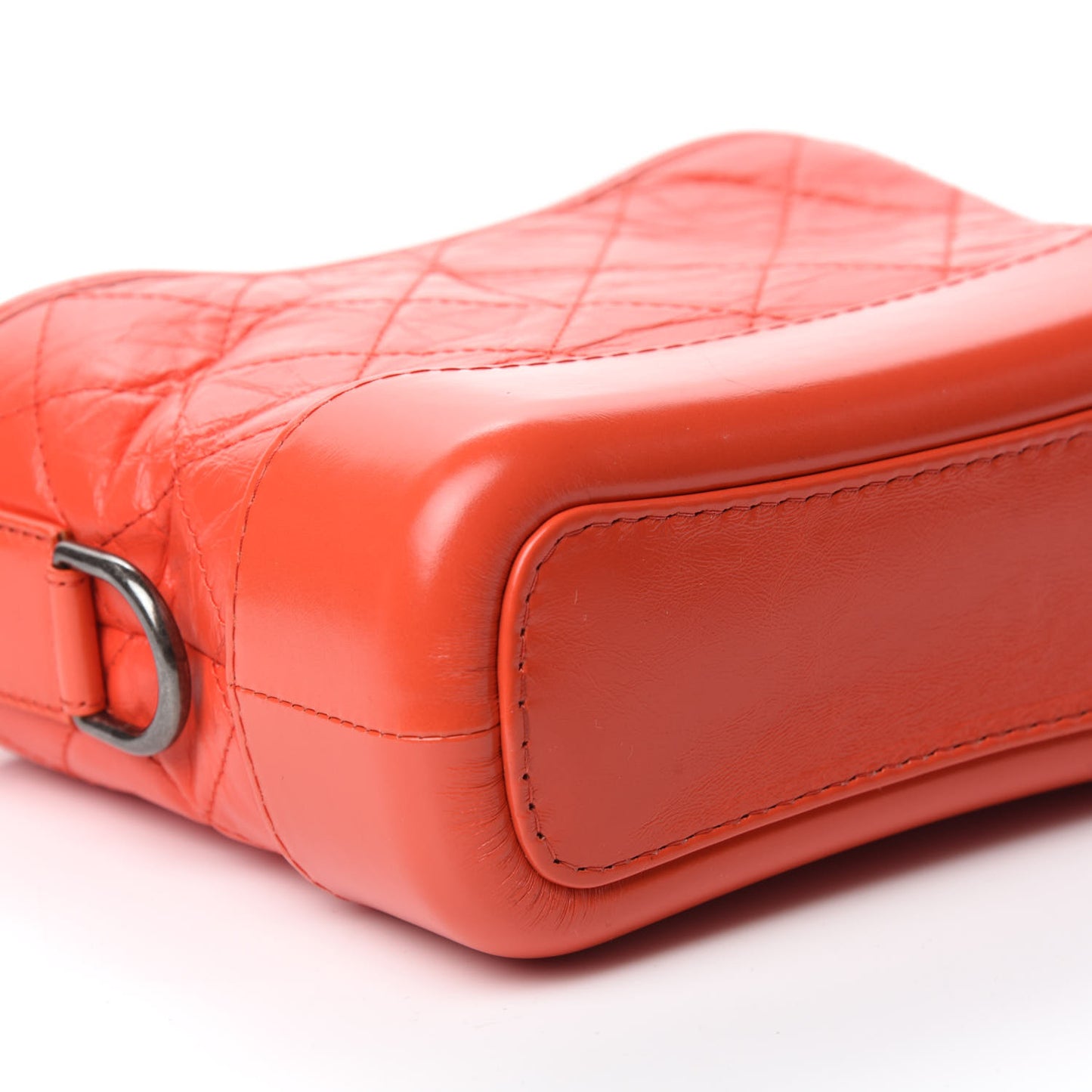 Aged Calfskin Quilted Small Gabrielle Hobo Red