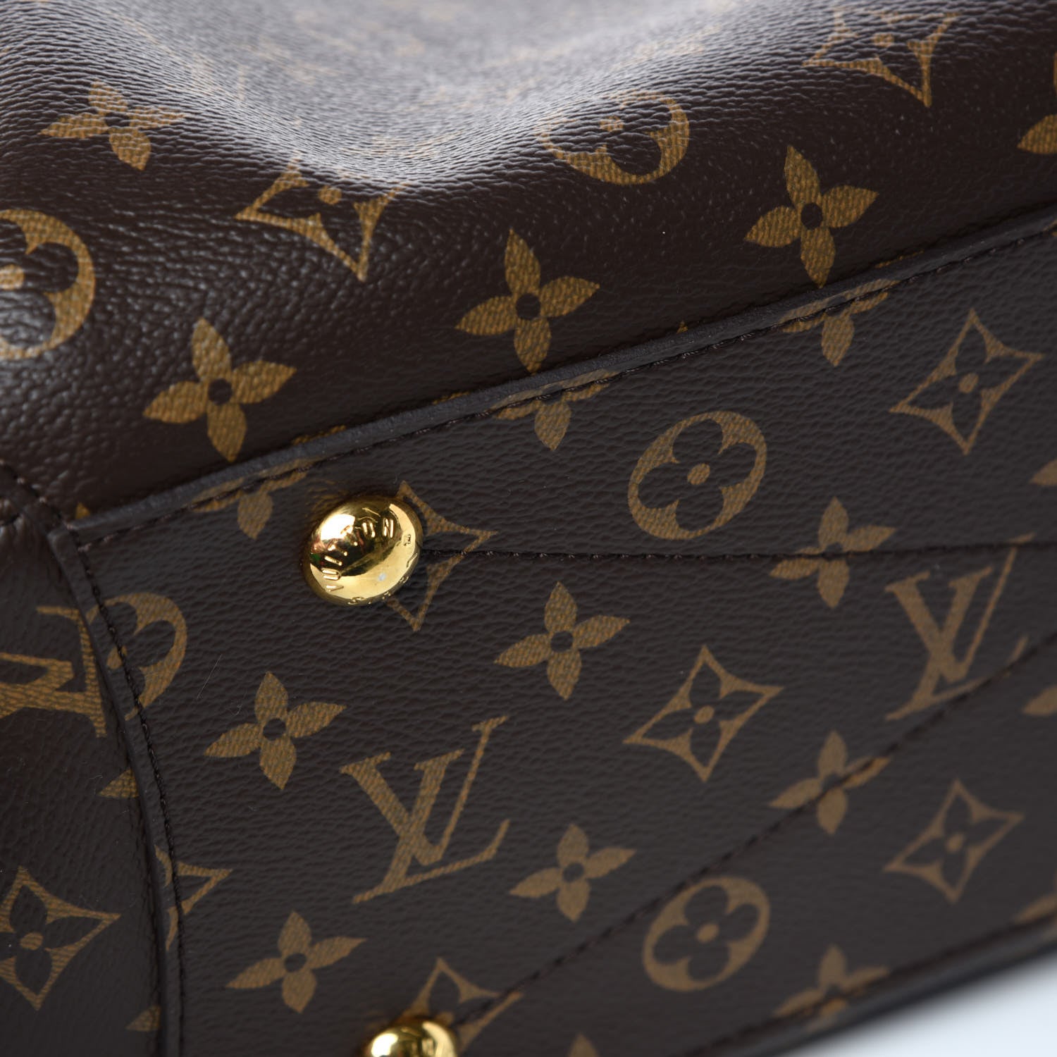 Louis Vuitton Monogram Montaigne GM 19 of 21