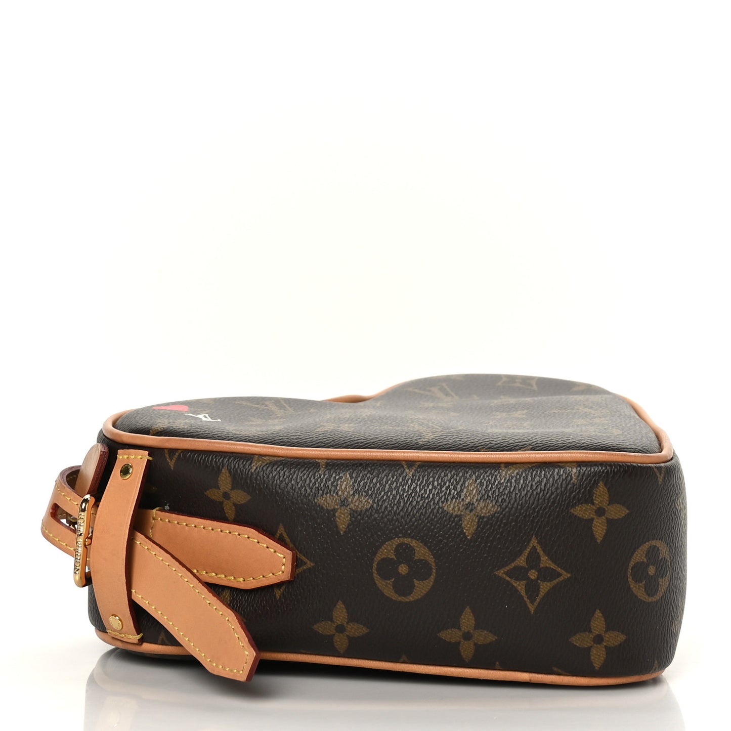 Monogram Game On Coeur