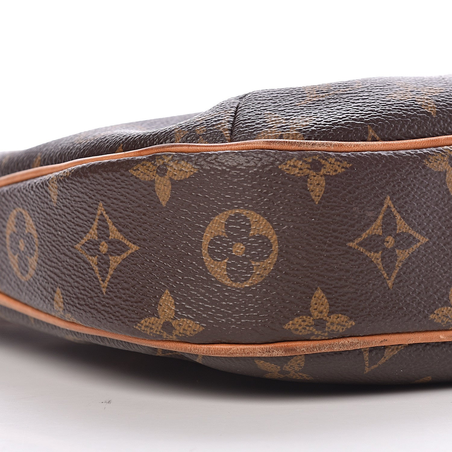 Louis Vuitton Monogram Odeon PM 9 of 14