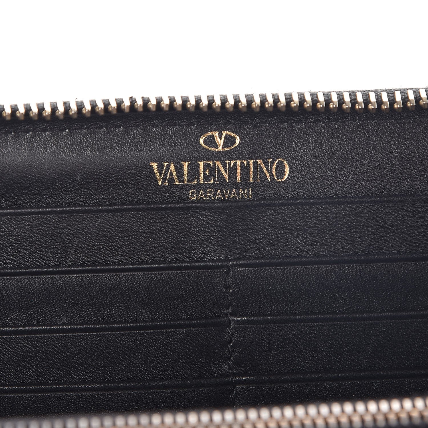 Valentino Garavani Calfskin Rockstud Zip Around Wallet Black 6 of 8