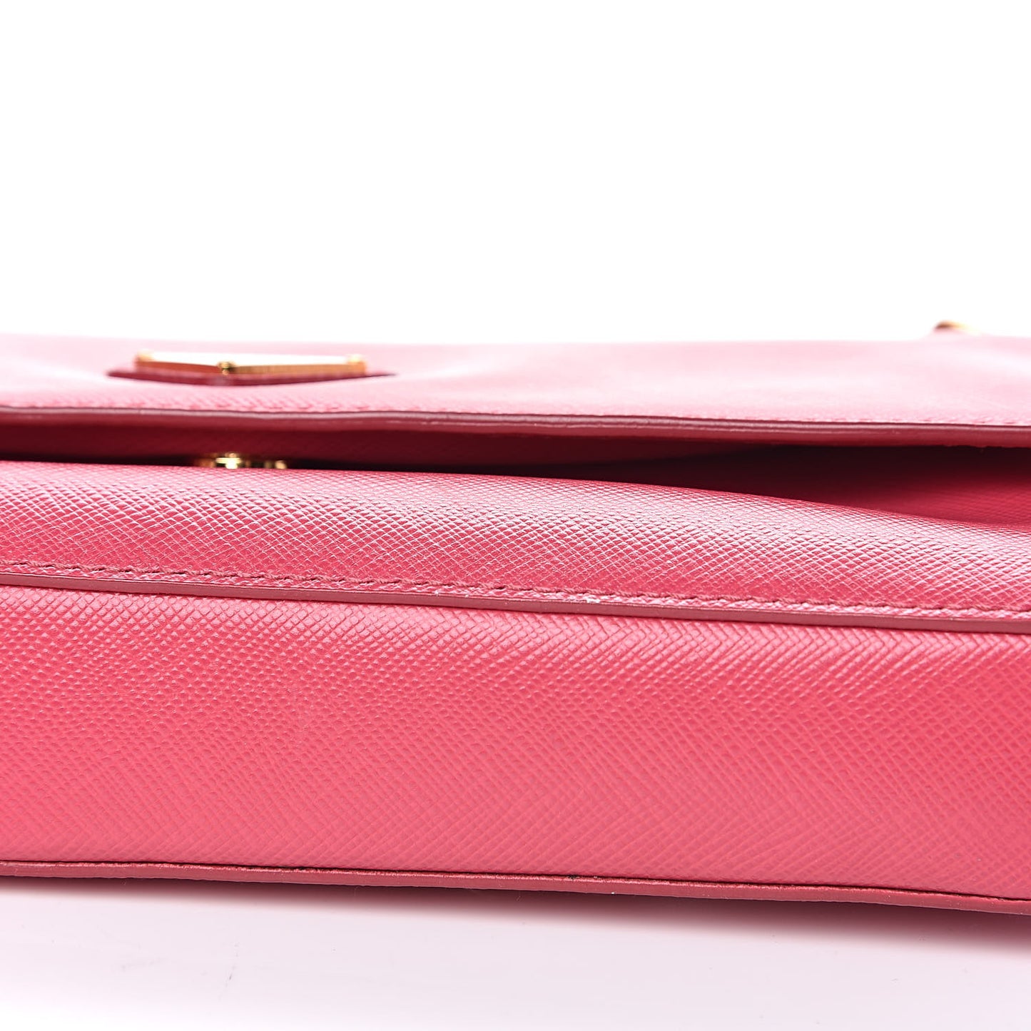 Saffiano Lux Chain Shoulder Bag Peonia