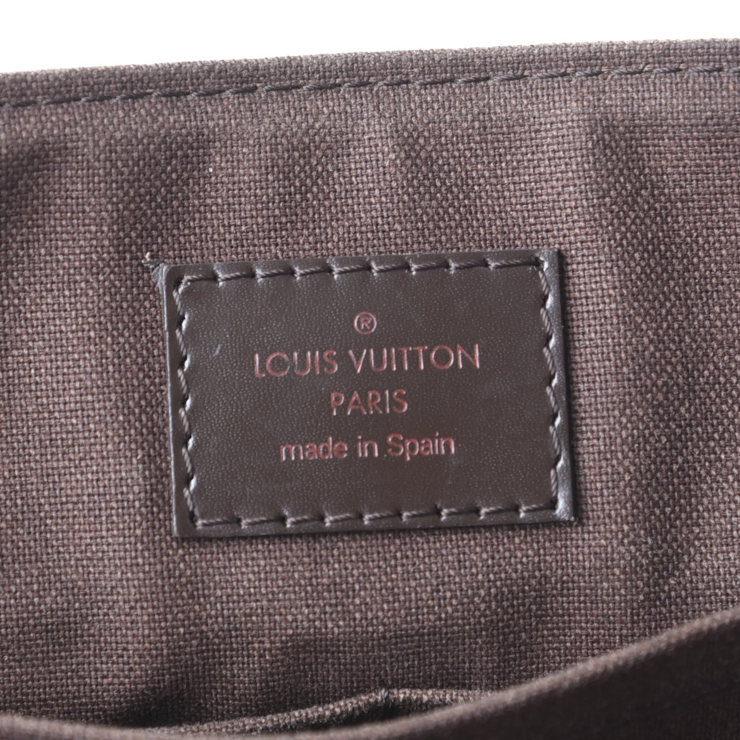 Louis Vuitton Damier Ebene District MM 7 of 10