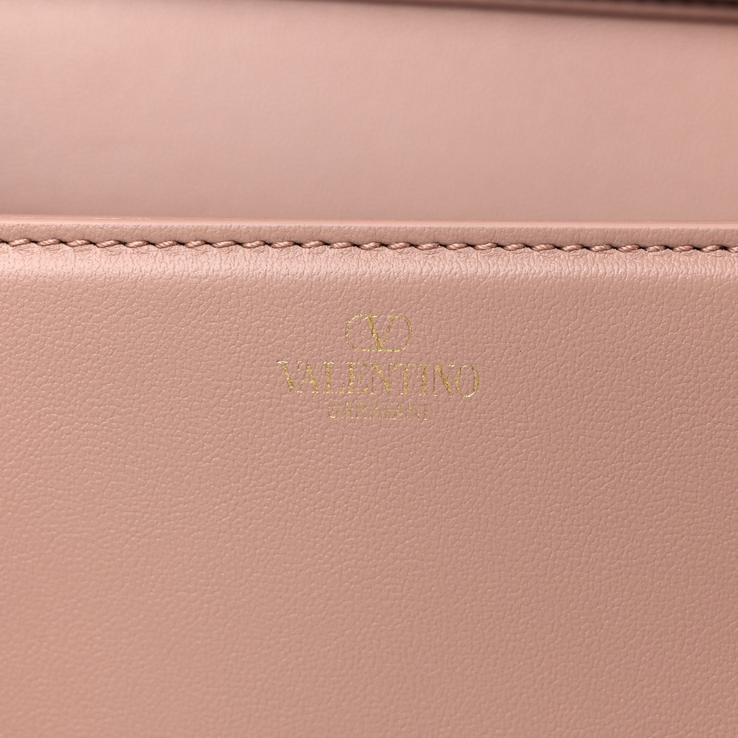 Calfskin Enamel Vlogo Loco Shoulder Bag Rose Cannelle