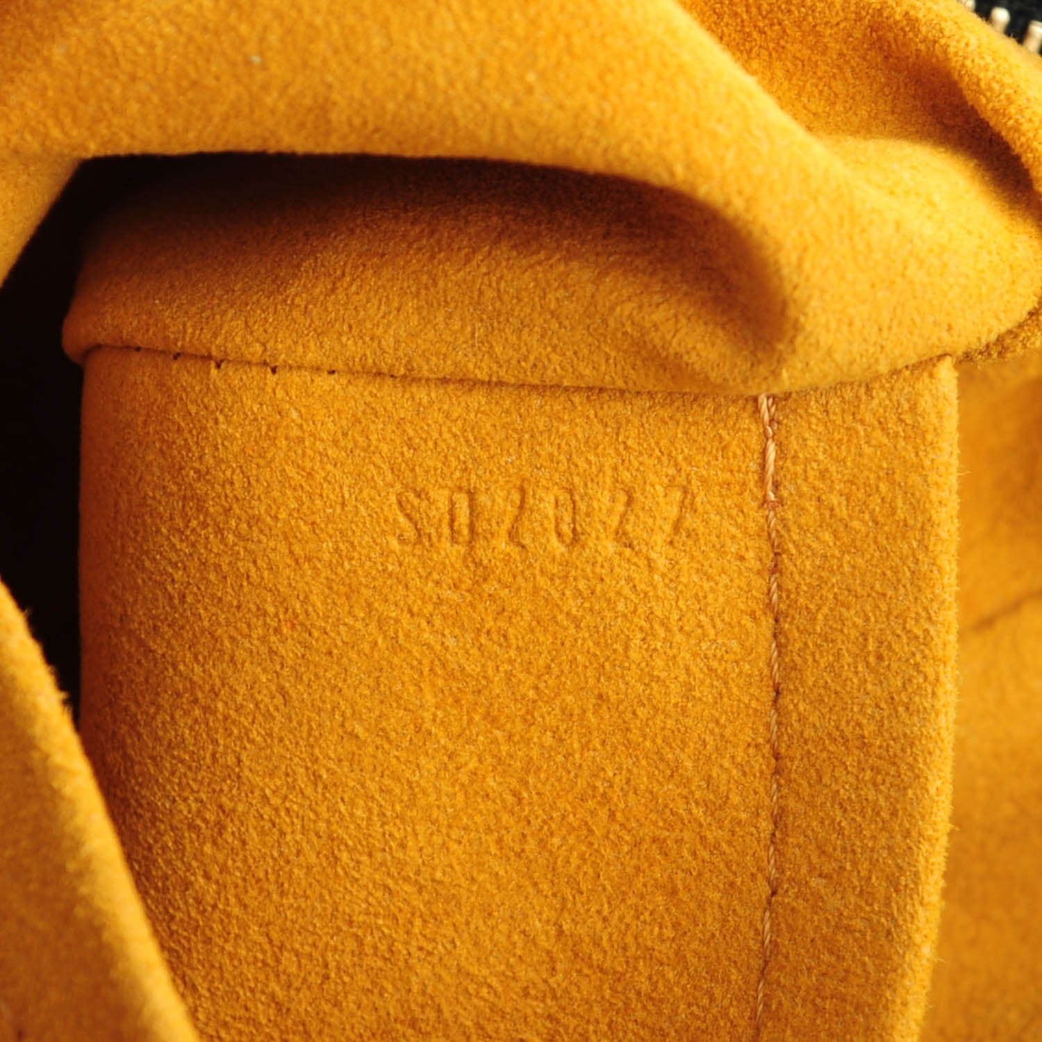 Louis Vuitton Denim Neo Cabby MM Black 7 of 7