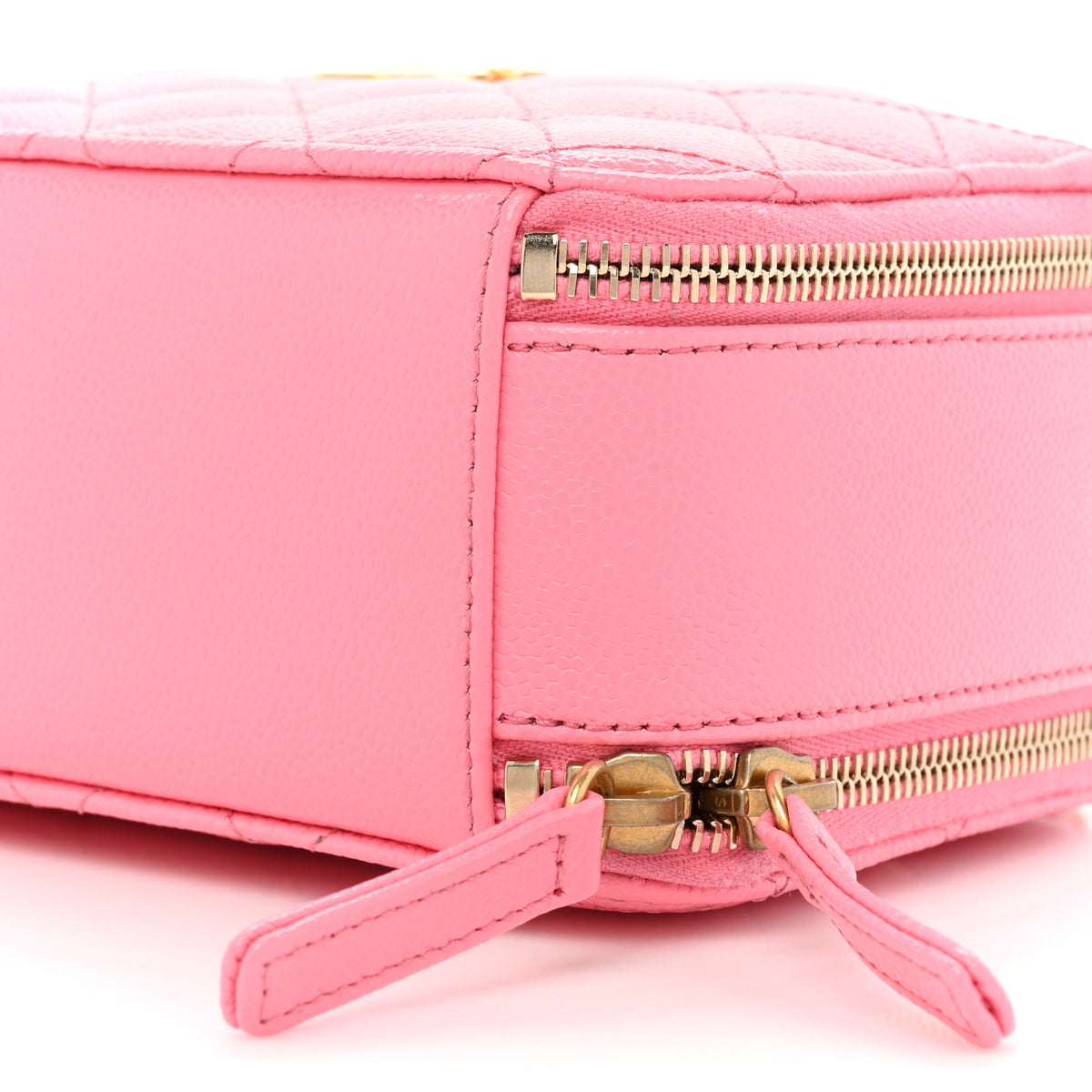 Caviar Quilted Pick Me Up Mini Vanity Case Pink