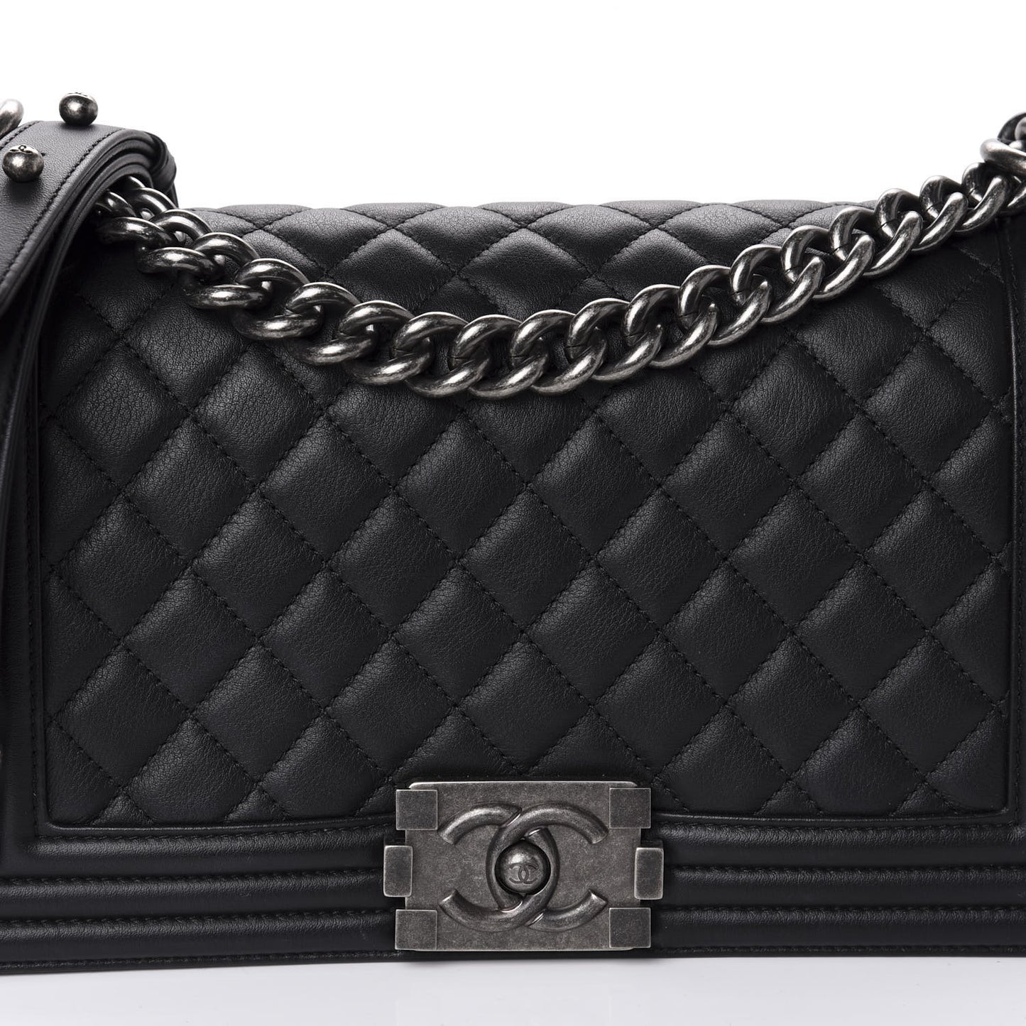 Calfskin Quilted Medium Boy Flap Black