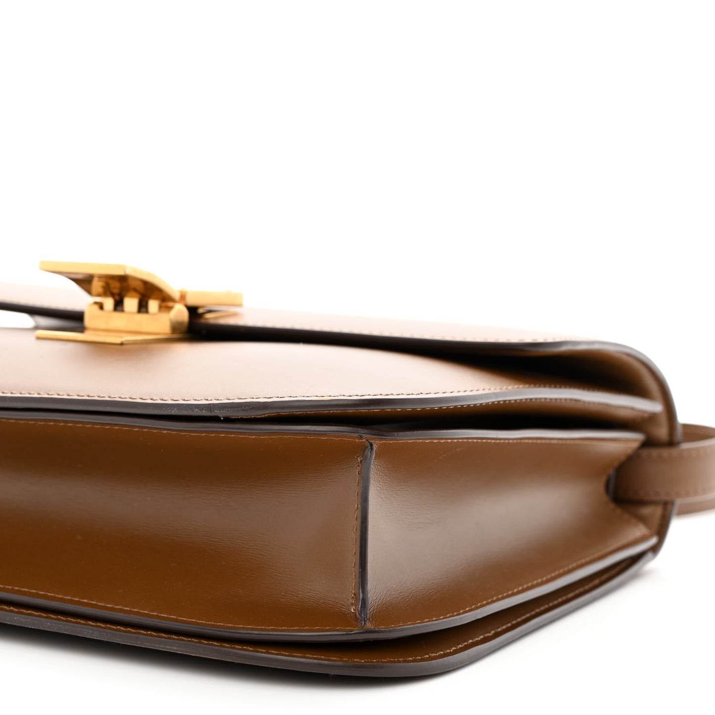 Box Calfskin Medium Classic Box Flap Bag Camel