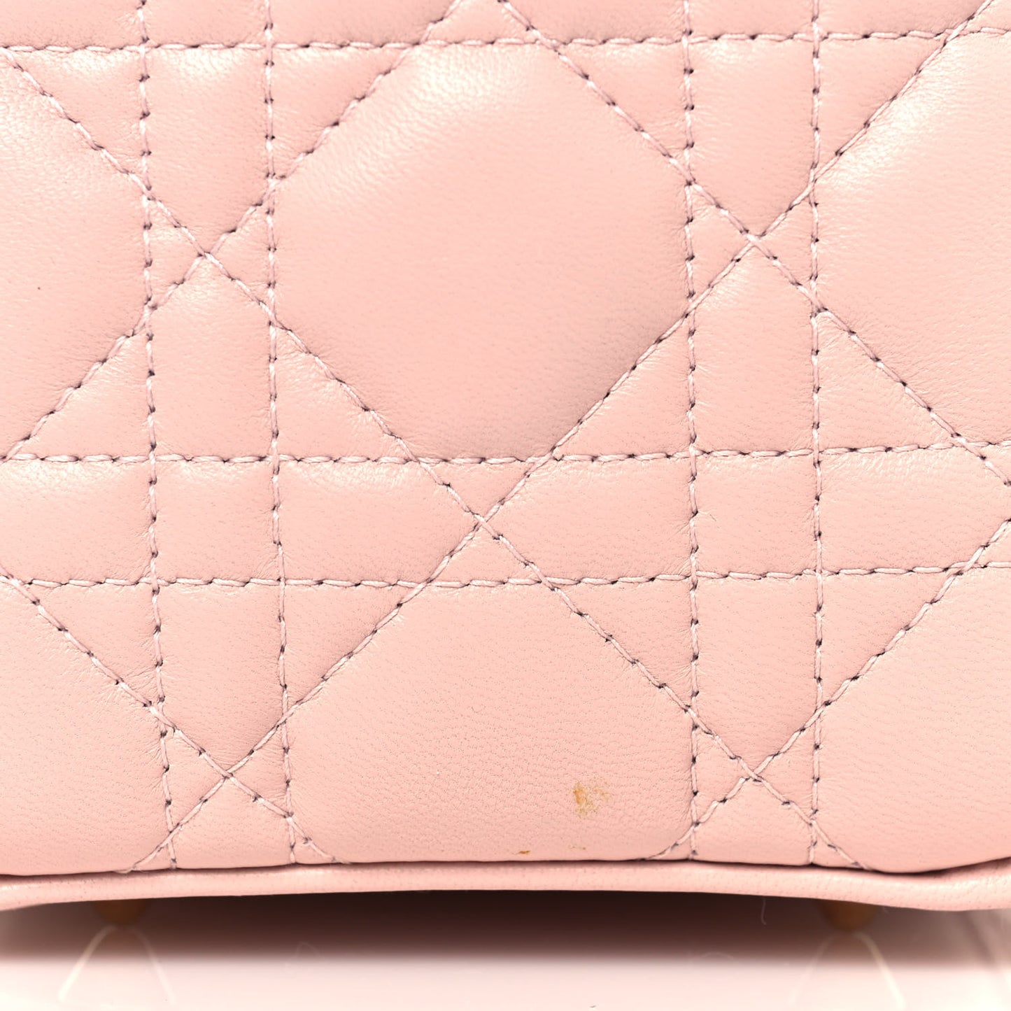 Lambskin Cannage Medium Lady Dior Light Pink
