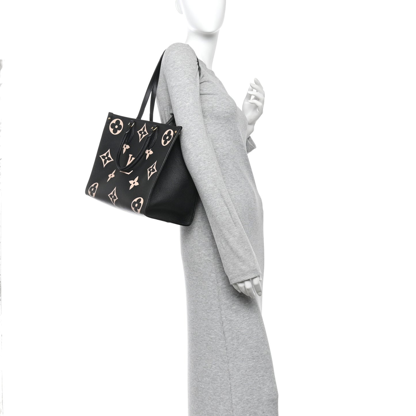 Empreinte Monogram Giant Onthego MM Black Beige