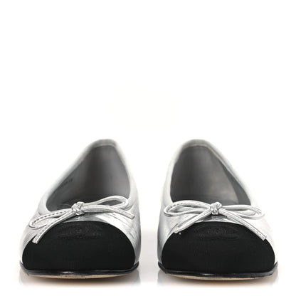Chanel Laminated Crumpled Lambskin Grosgrain Cap Toe CC Ballerina Flats 36.5 Silver Black 2 of 12