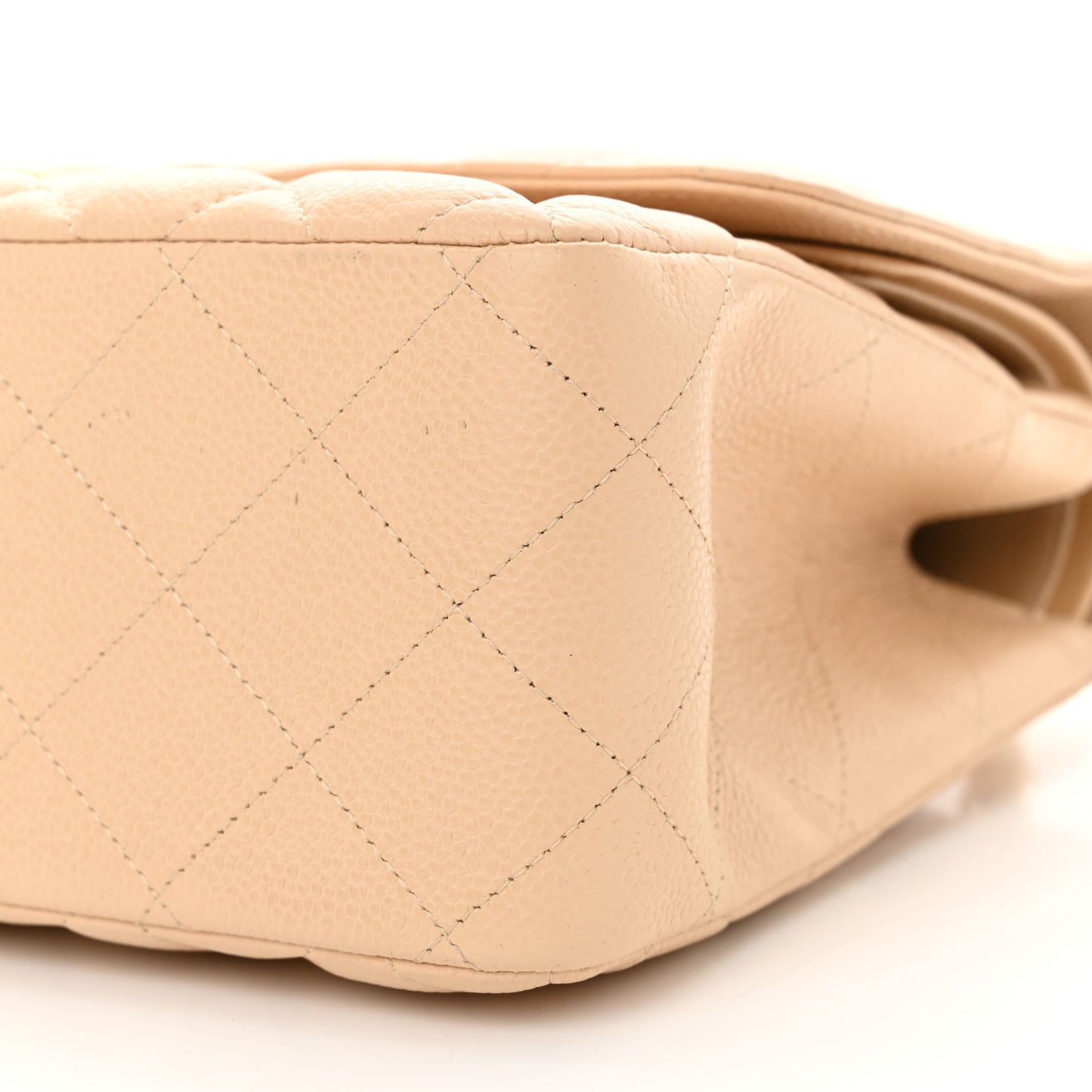 Caviar Quilted Jumbo Double Flap Beige Clair