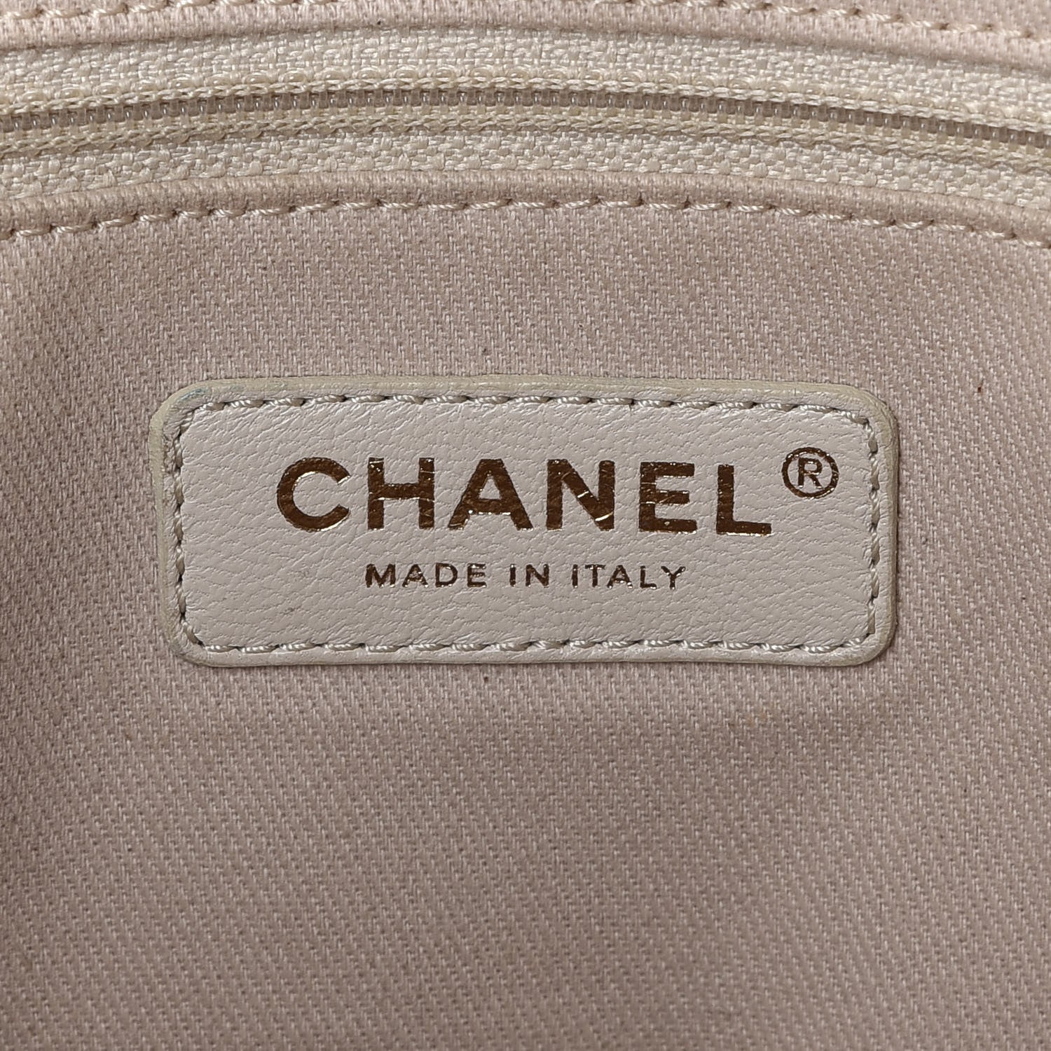 Chanel Lurex Boucle Small Deauville Tote White 8 of 11