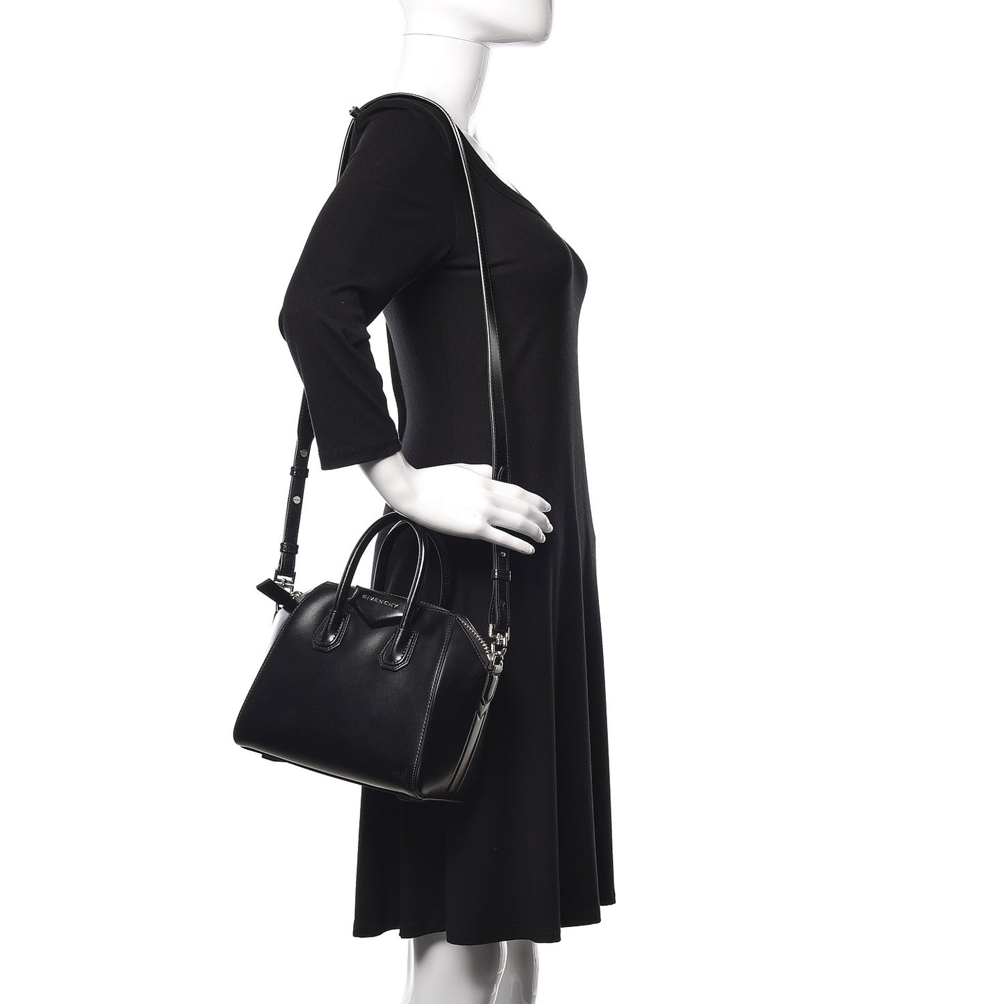 Shiny Lord Calfskin Mini Antigona Black