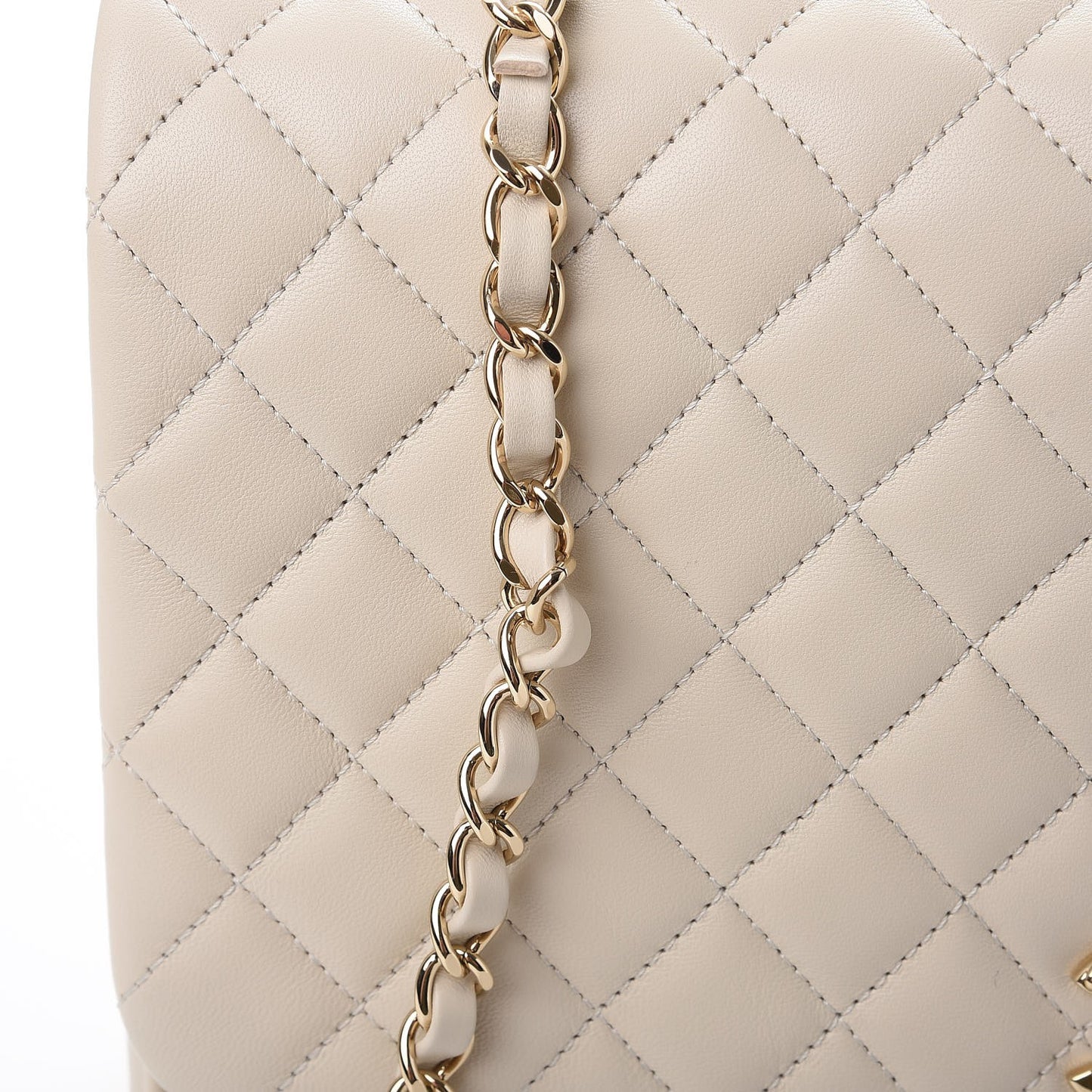 Lambskin Quilted Medium Citizen Chic Flap Ivory