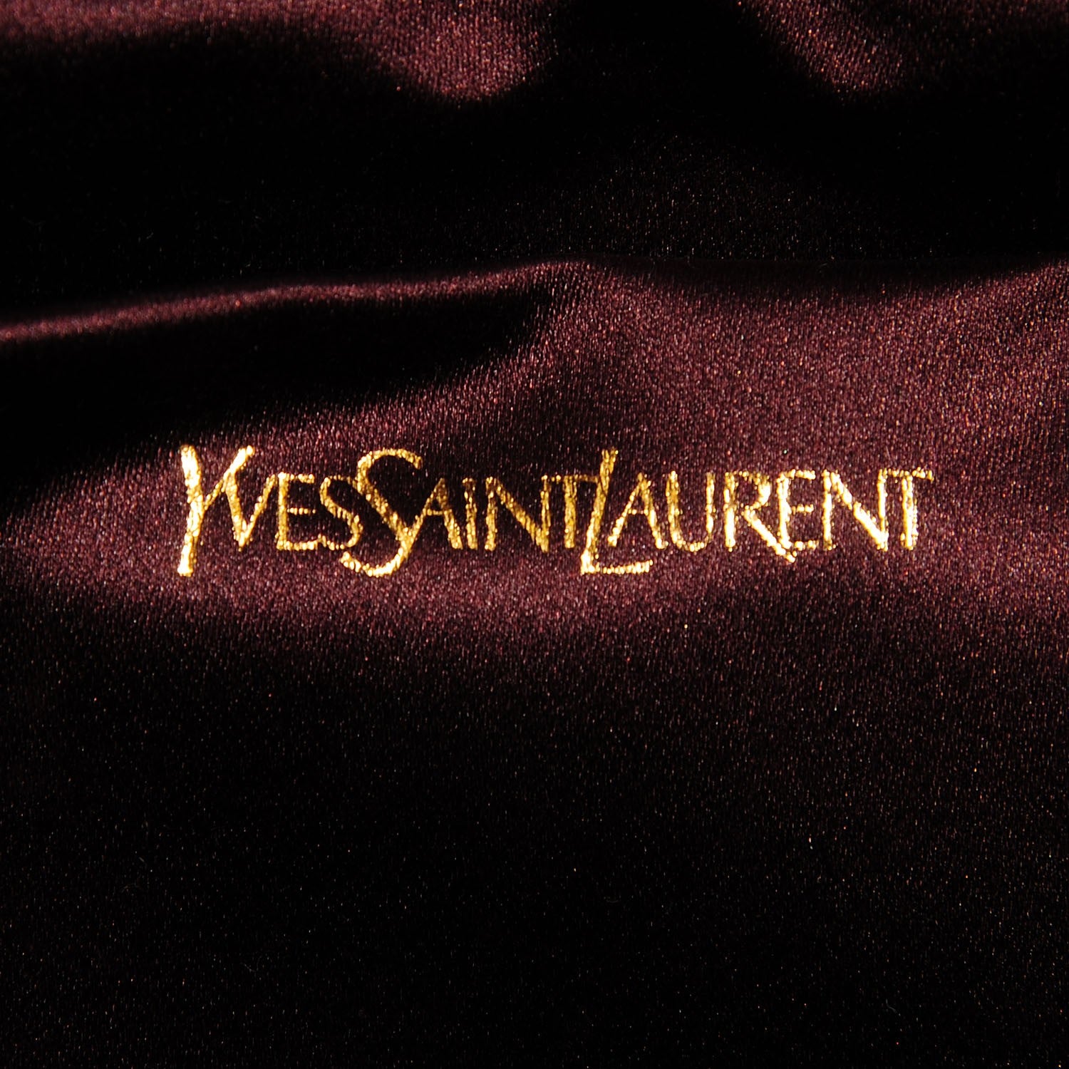 Saint Laurent Textured Patent Monogram Large Belle De Jour Clutch Burgundy 6 of 7