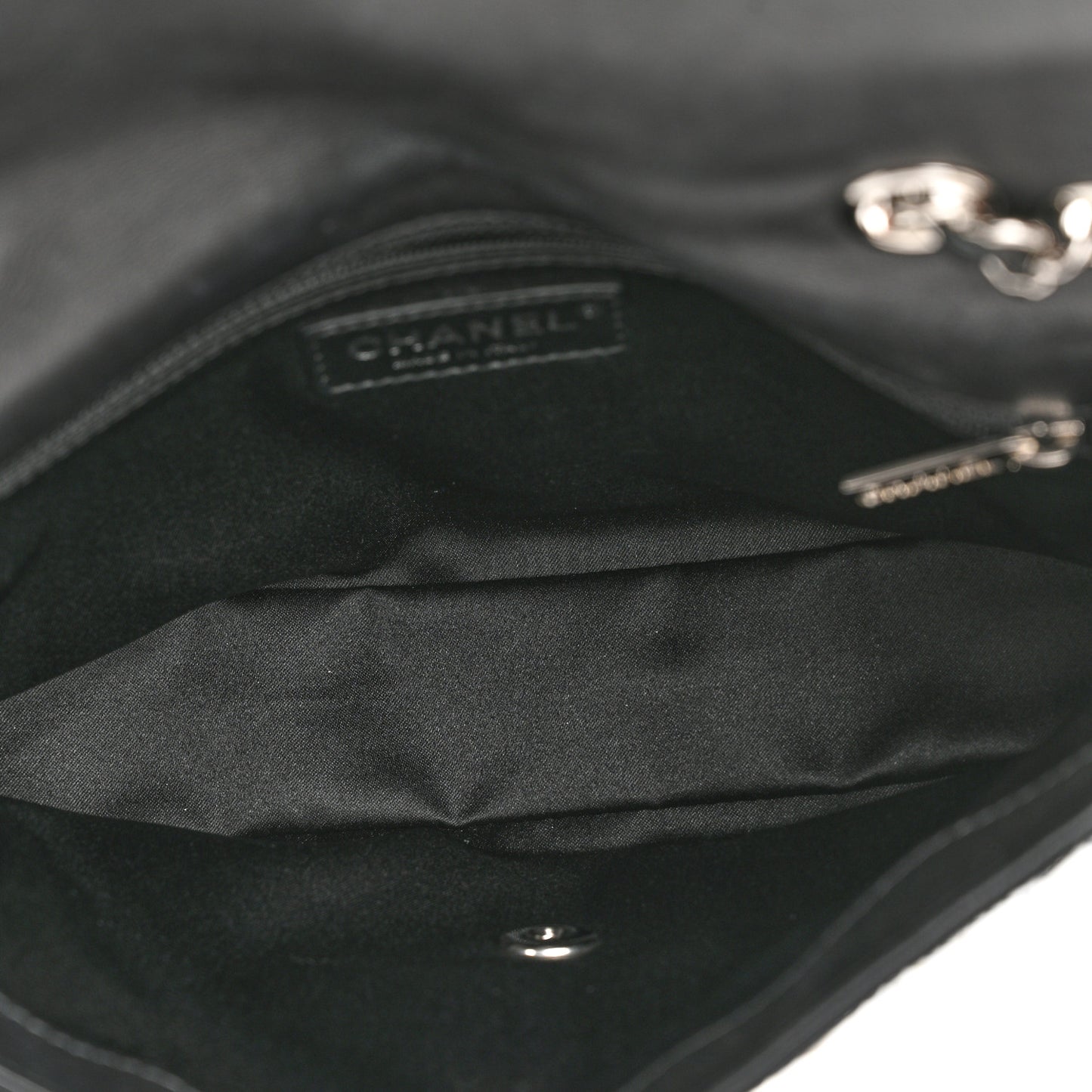 Sequin Embroidered Medium Flap Black White