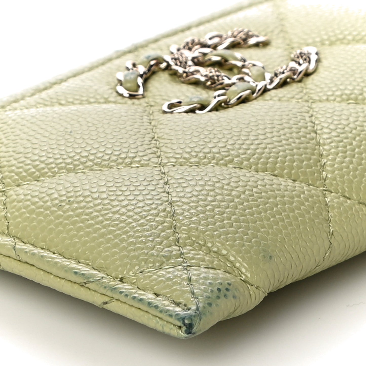 Caviar Quilted French New Wave Card Holder Light Green