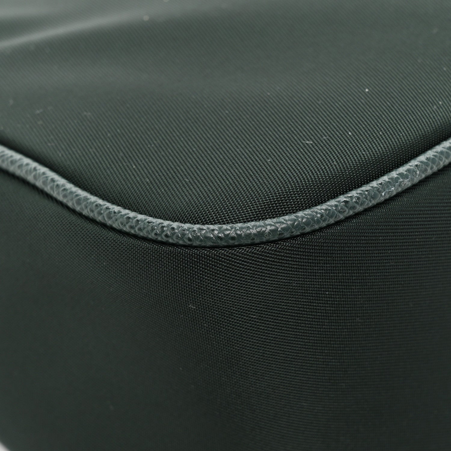 Prada Re-Nylon Saffiano Re-Edition 2005 Shoulder Bag Smeraldo 10 of 11