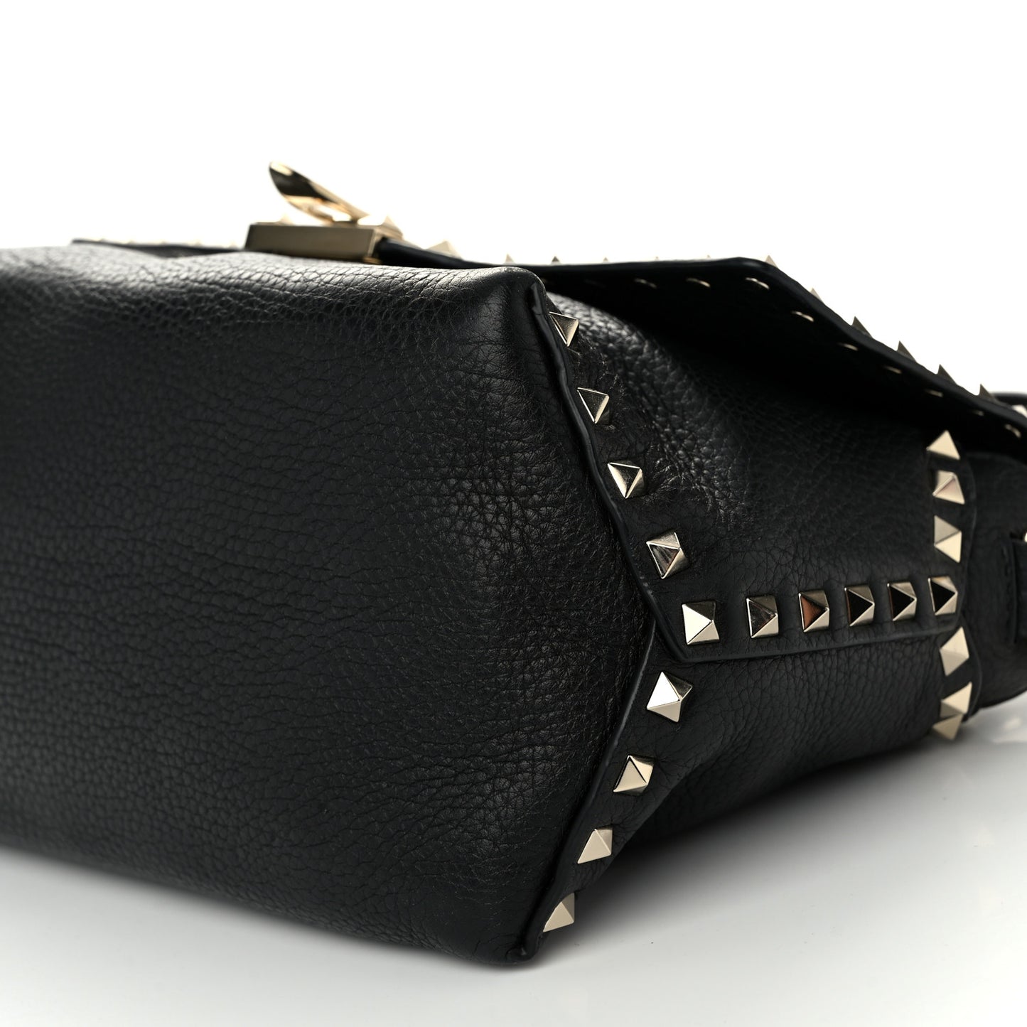 Pebbled Calfskin Rockstud Single Handle Flap Bag Black