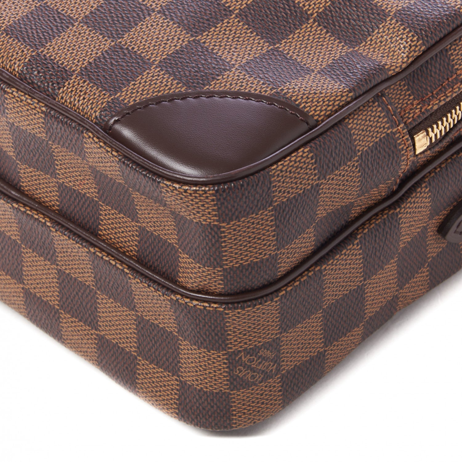Louis Vuitton Damier Ebene Amazone 4 of 7