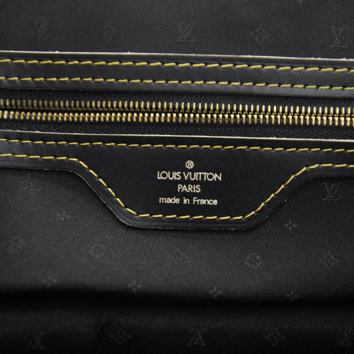 Louis Vuitton Suhali Le Confident Shoulder Bag 9 of 10