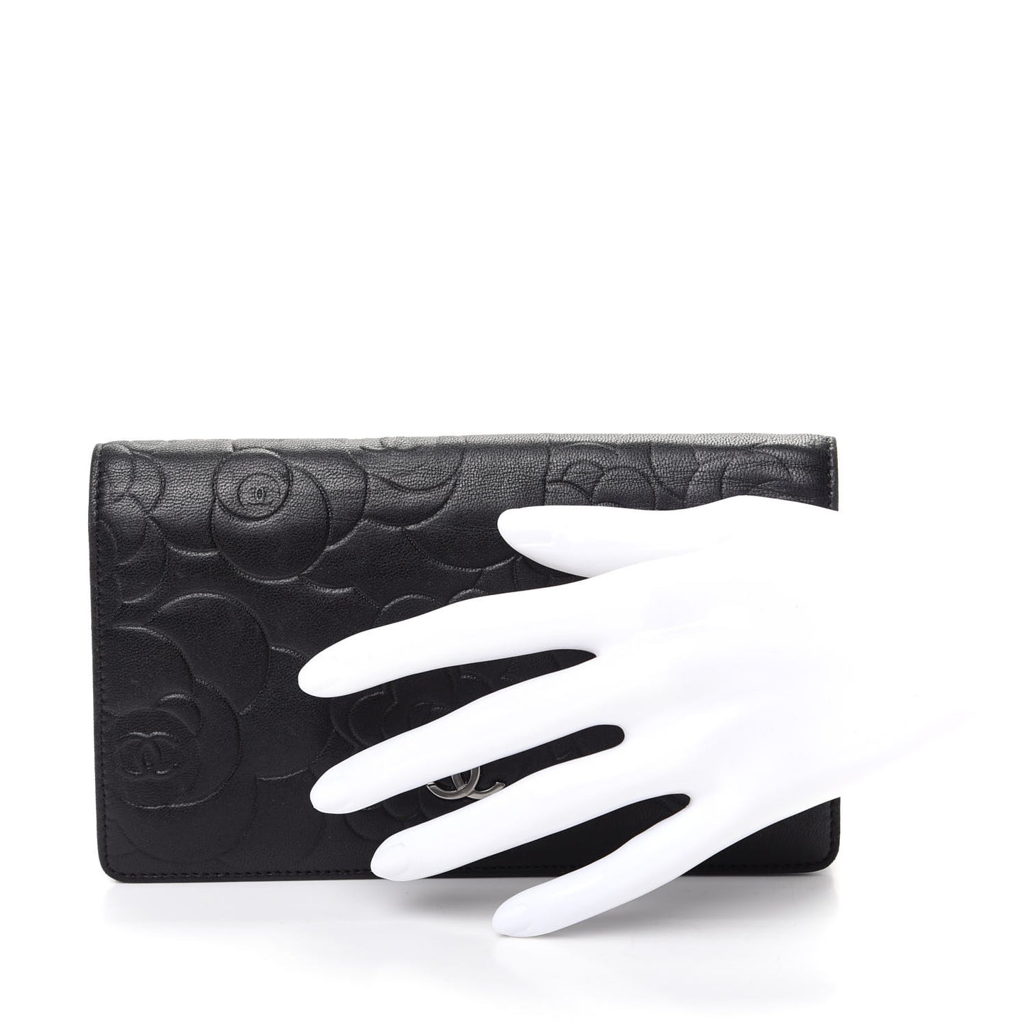 Lambskin Camellia Embossed Yen Wallet Black