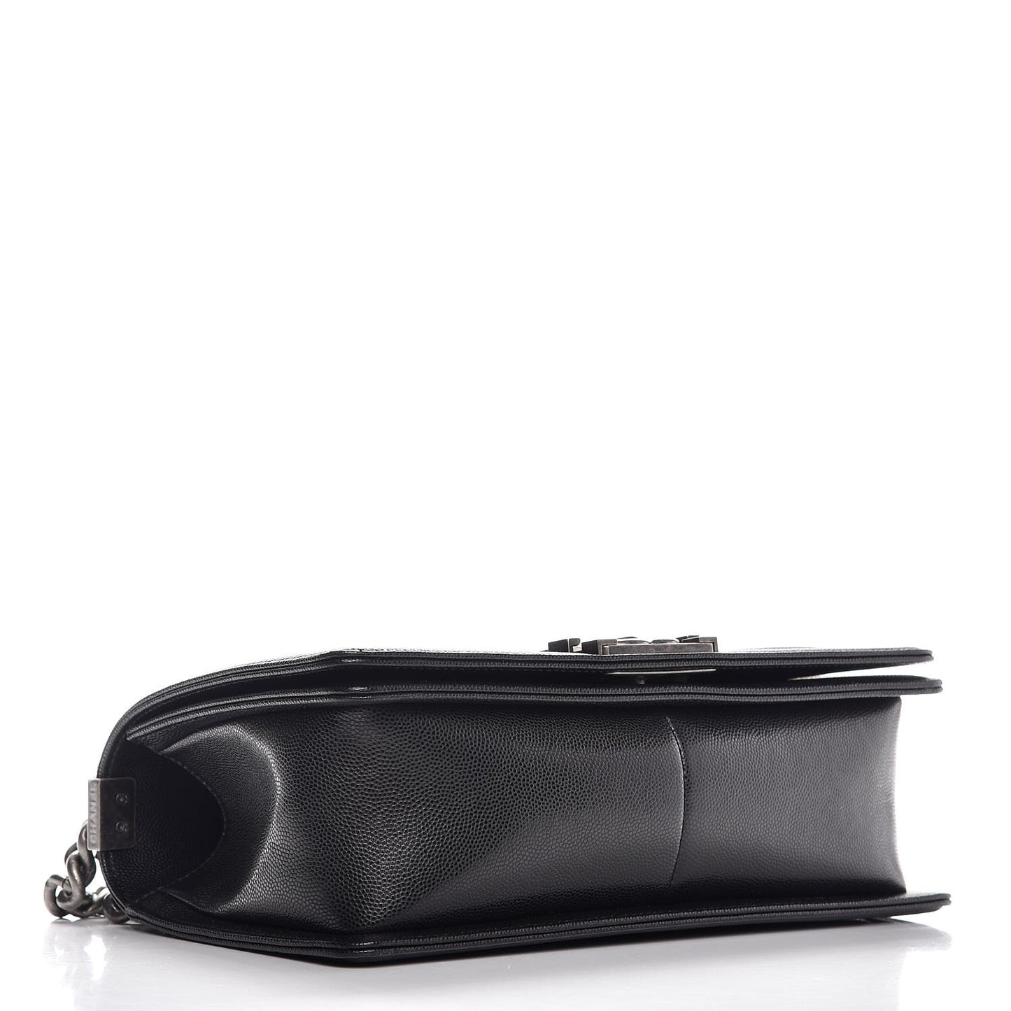 Caviar Chevron Quilted Medium Boy Flap Black