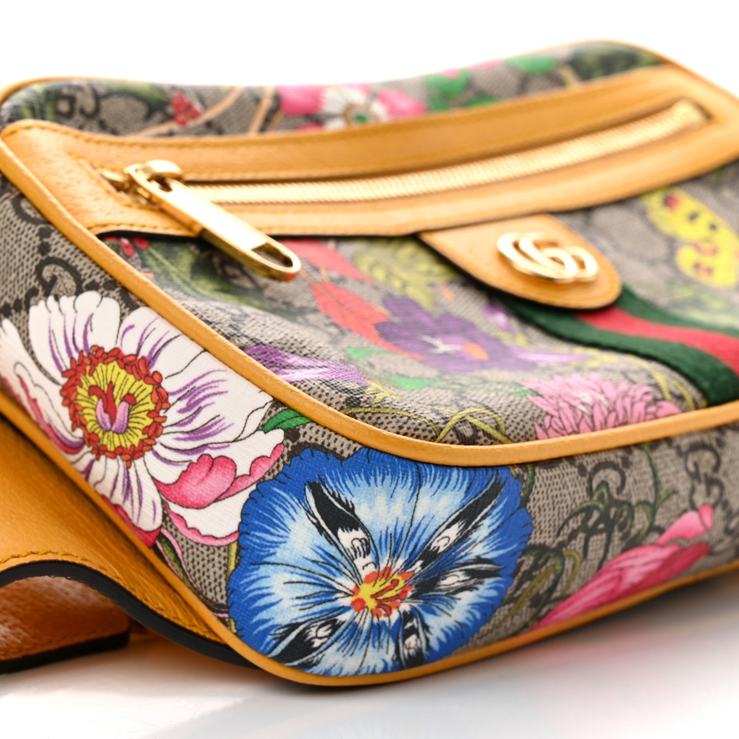GG Supreme Monogram Flora Medium Ophidia Belt Bag Beige Multicolor Crop
