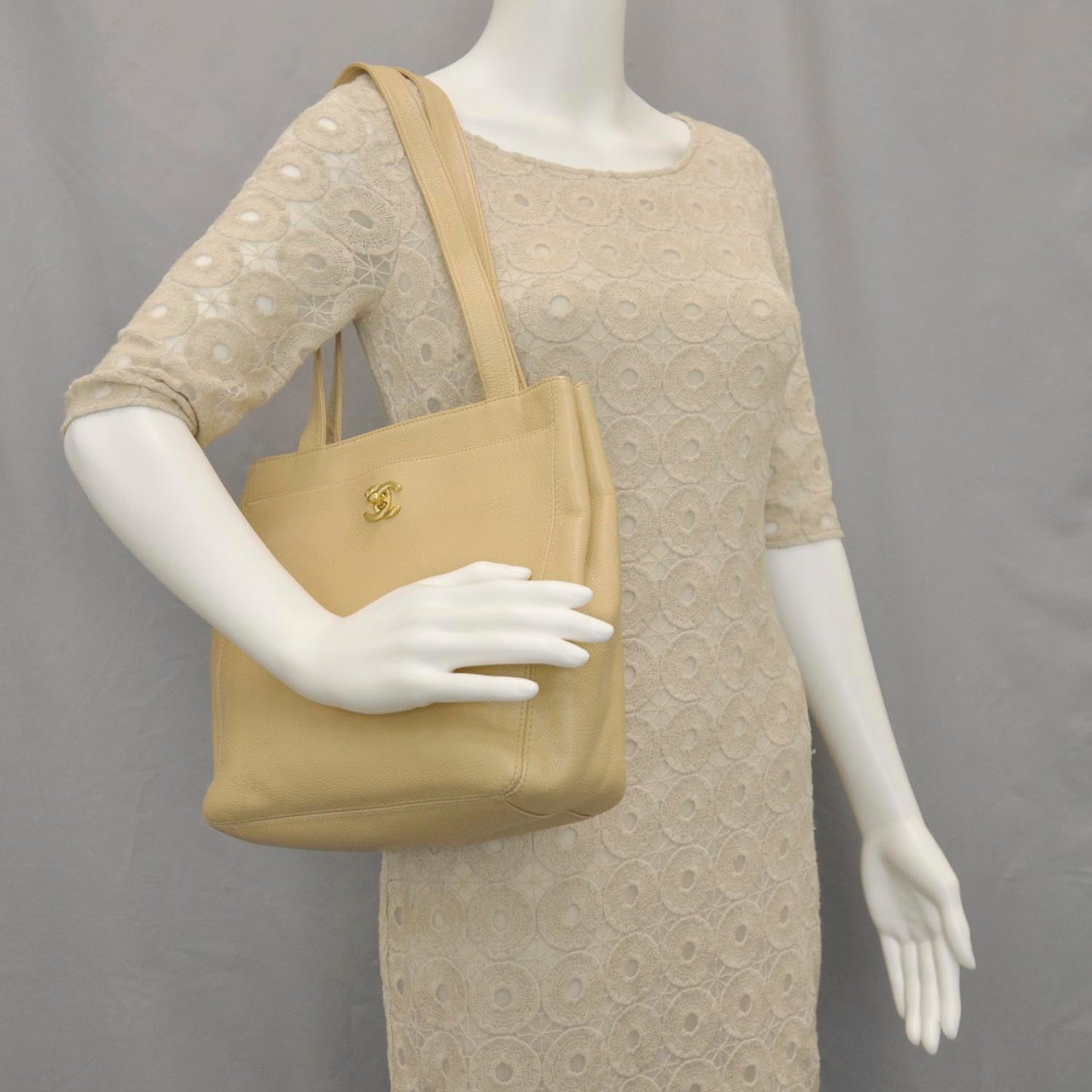 Caviar Bag Beige