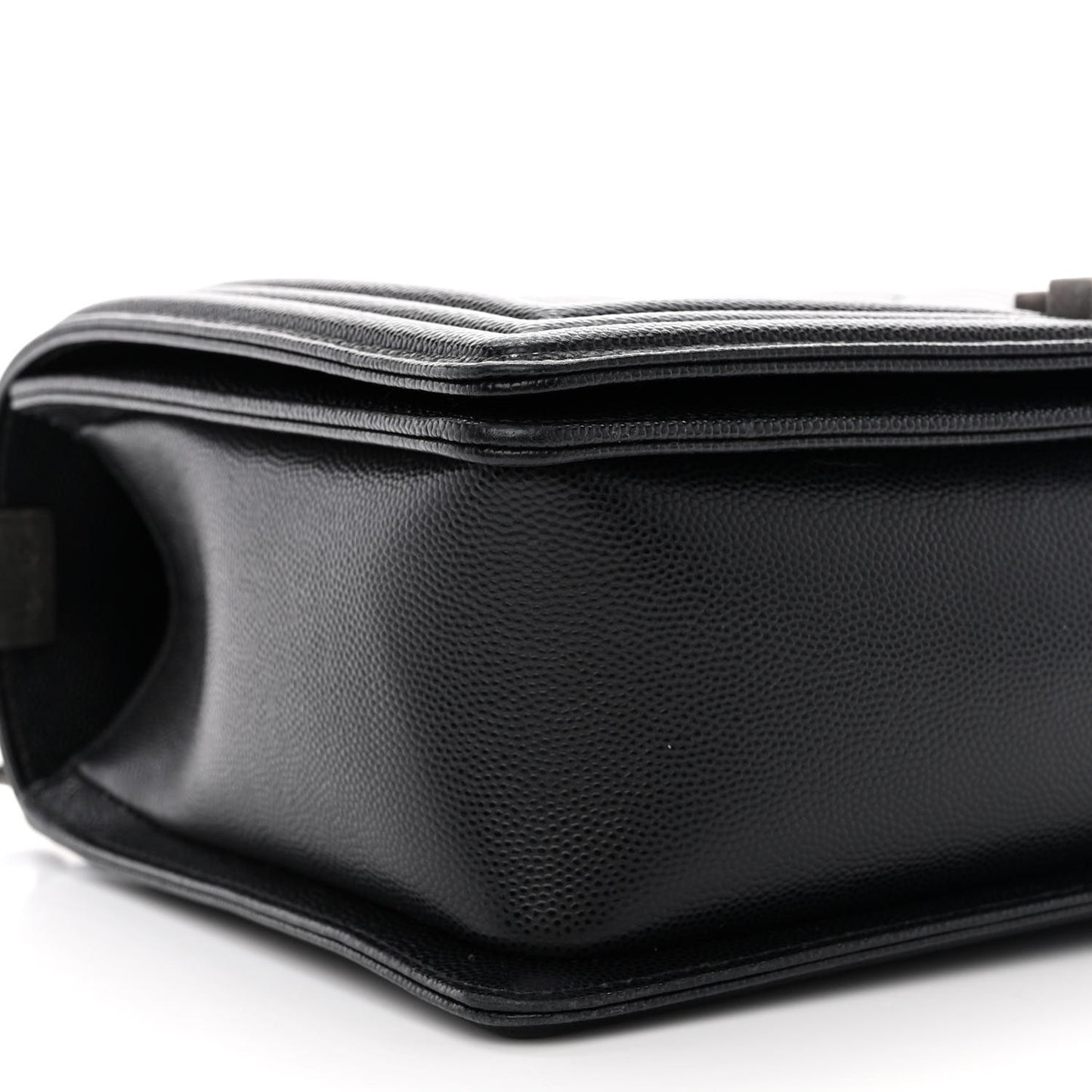 Caviar Quilted New Medium Boy Flap Black