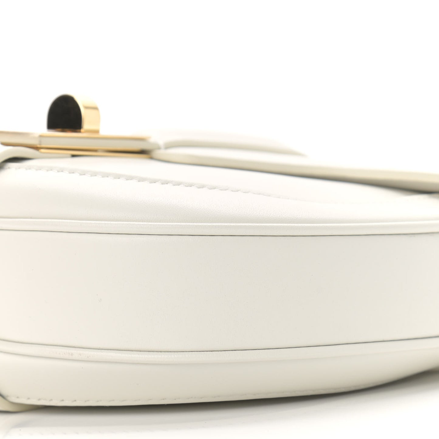 Satinated Calfskin Besace Small 16 White