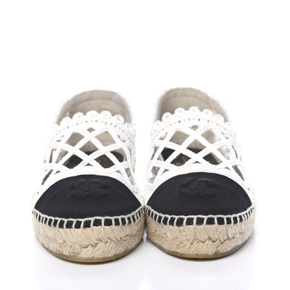 Chanel Woven Fabric Grosgrain CC Espadrilles 38 White Black 2 of 13