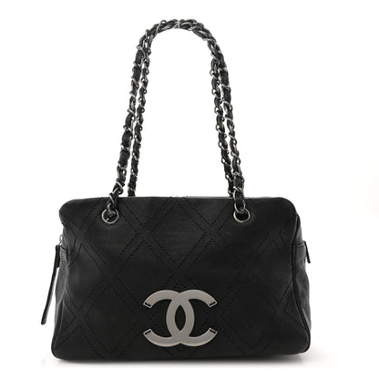 Chanel Calfskin Small Diamond Stitch Tote Black 1 of 10