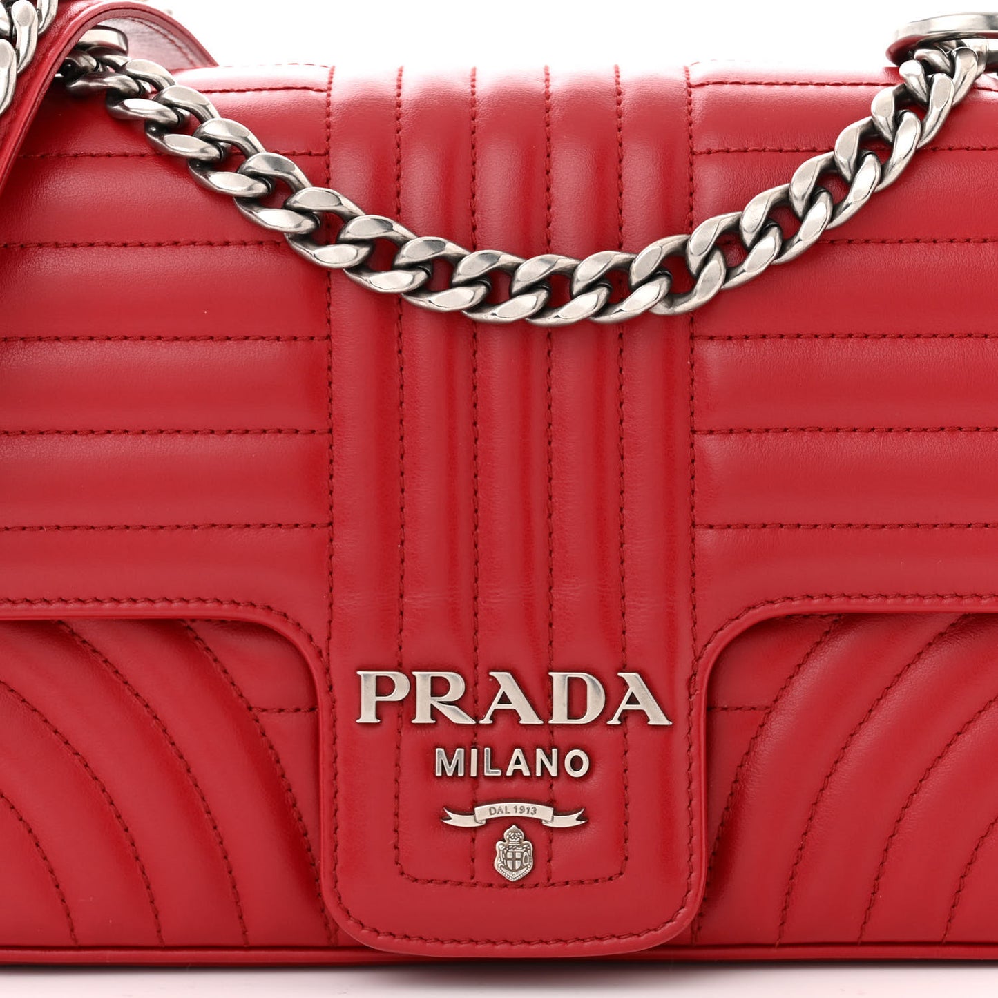 Soft Calfskin Impunture Diagramme Medium Chain Flap Shoulder Bag Fuoco
