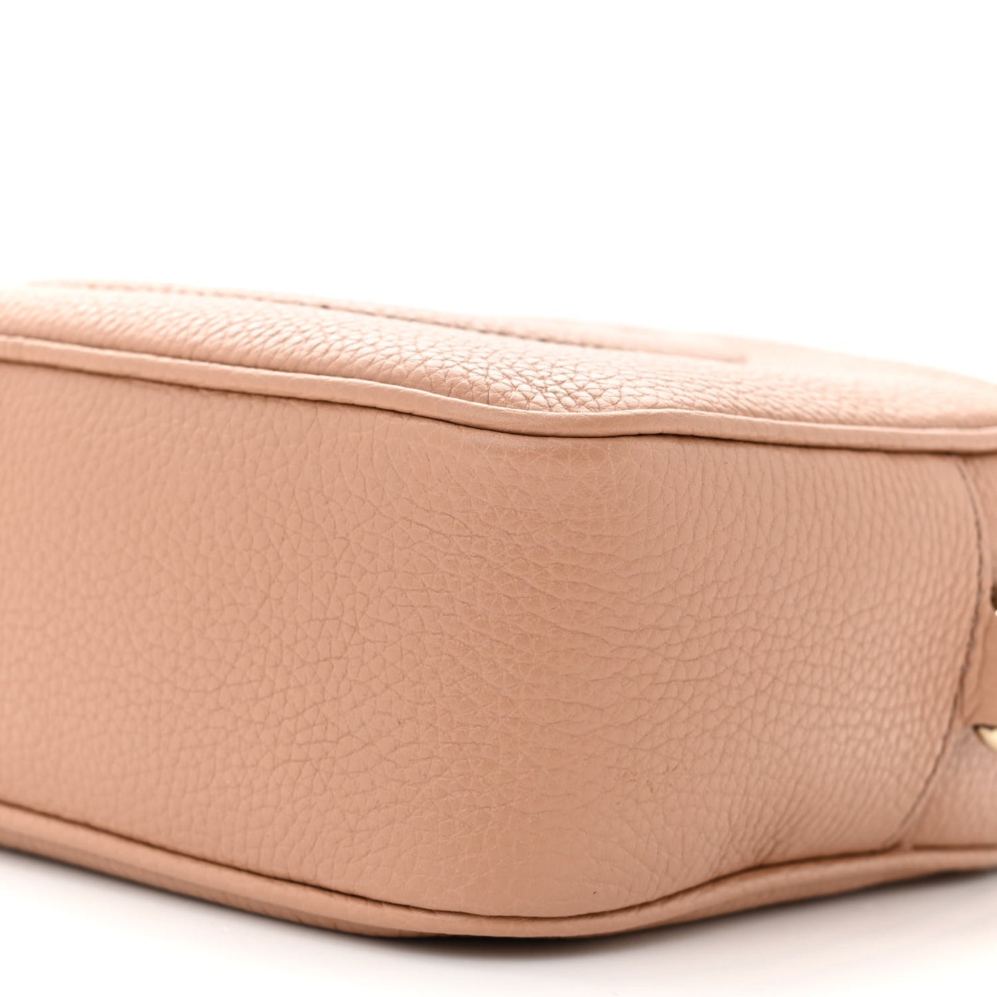Pebbled Calfskin Small Soho Disco Bag Camelia