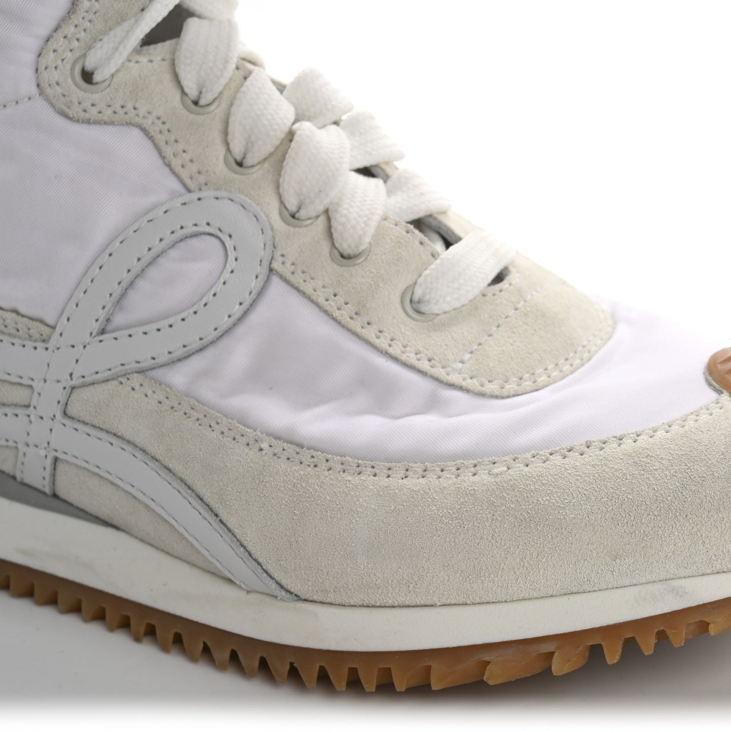 Nylon Suede Flow Retro Runner High Top Sneakers 37 White