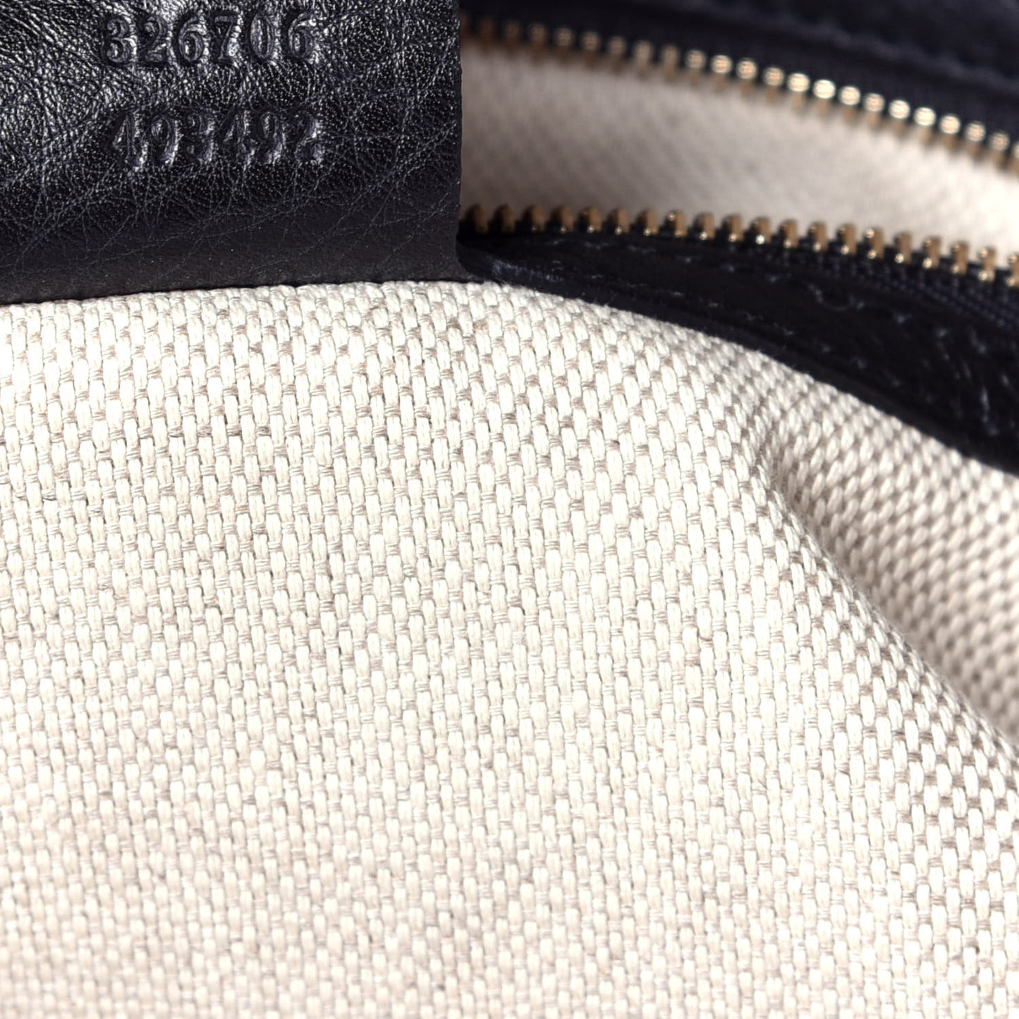 Pebbled Calfskin Medium Soho Chain Hobo Black