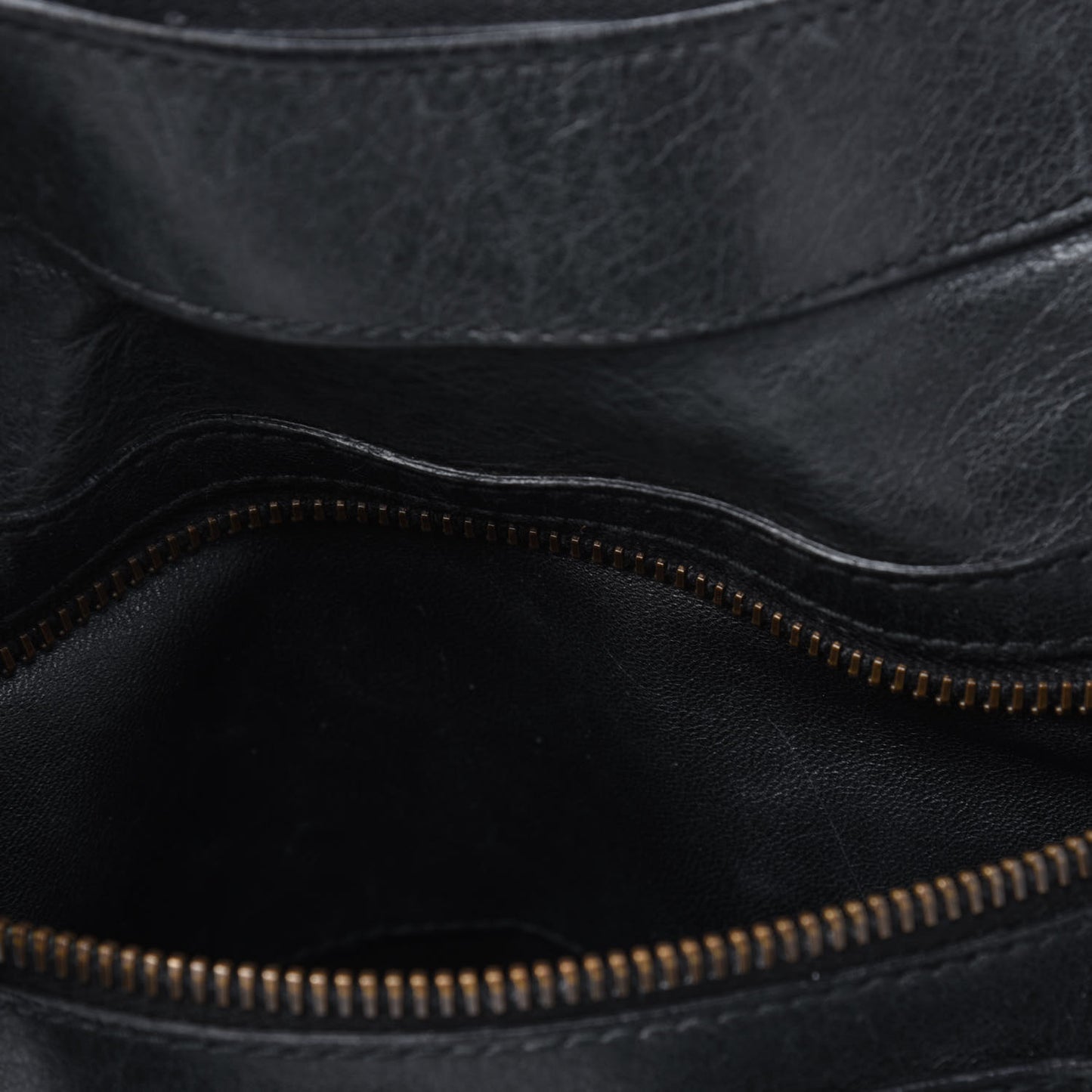 Agneau Classic Hardware First Black