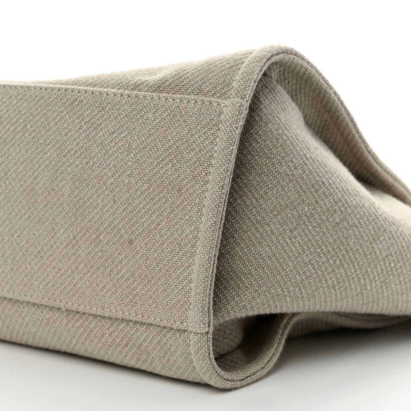 Mixed Fibers Calfskin Medium Deauville Tote Beige White