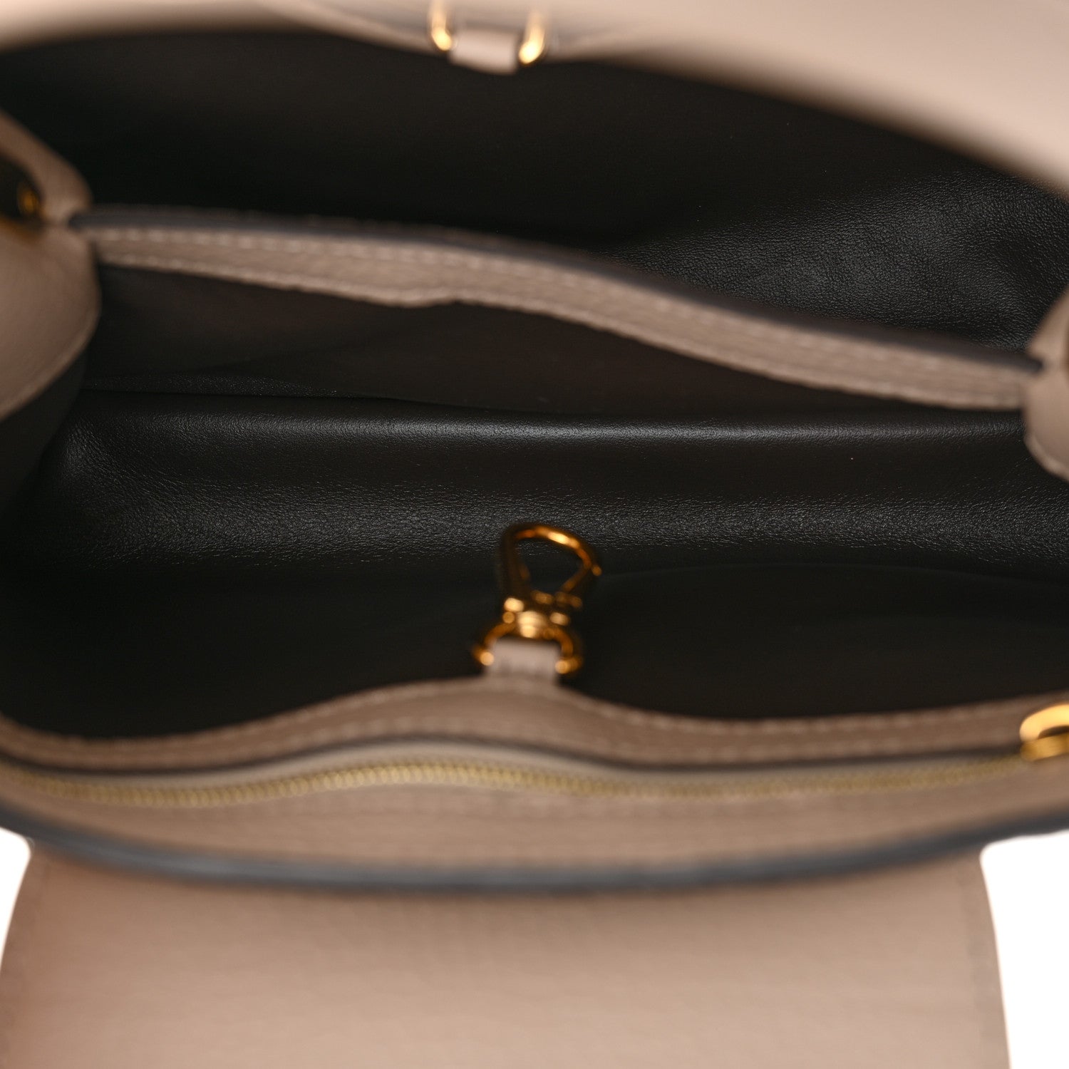 Louis Vuitton Taurillon Capucines BB Galet 6 of 10