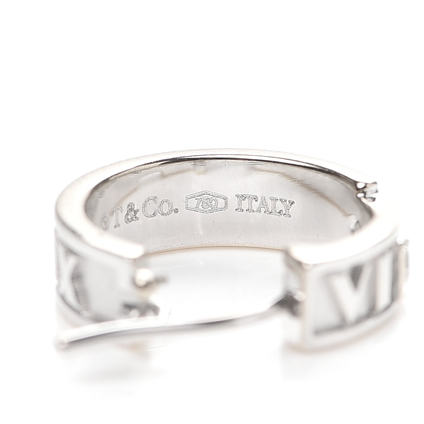 18K White Gold Diamond Atlas Hoop Earrings