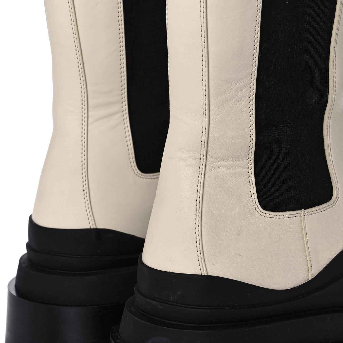 Calfskin The Tire Chelsea Boots 38 Sea Salt Black