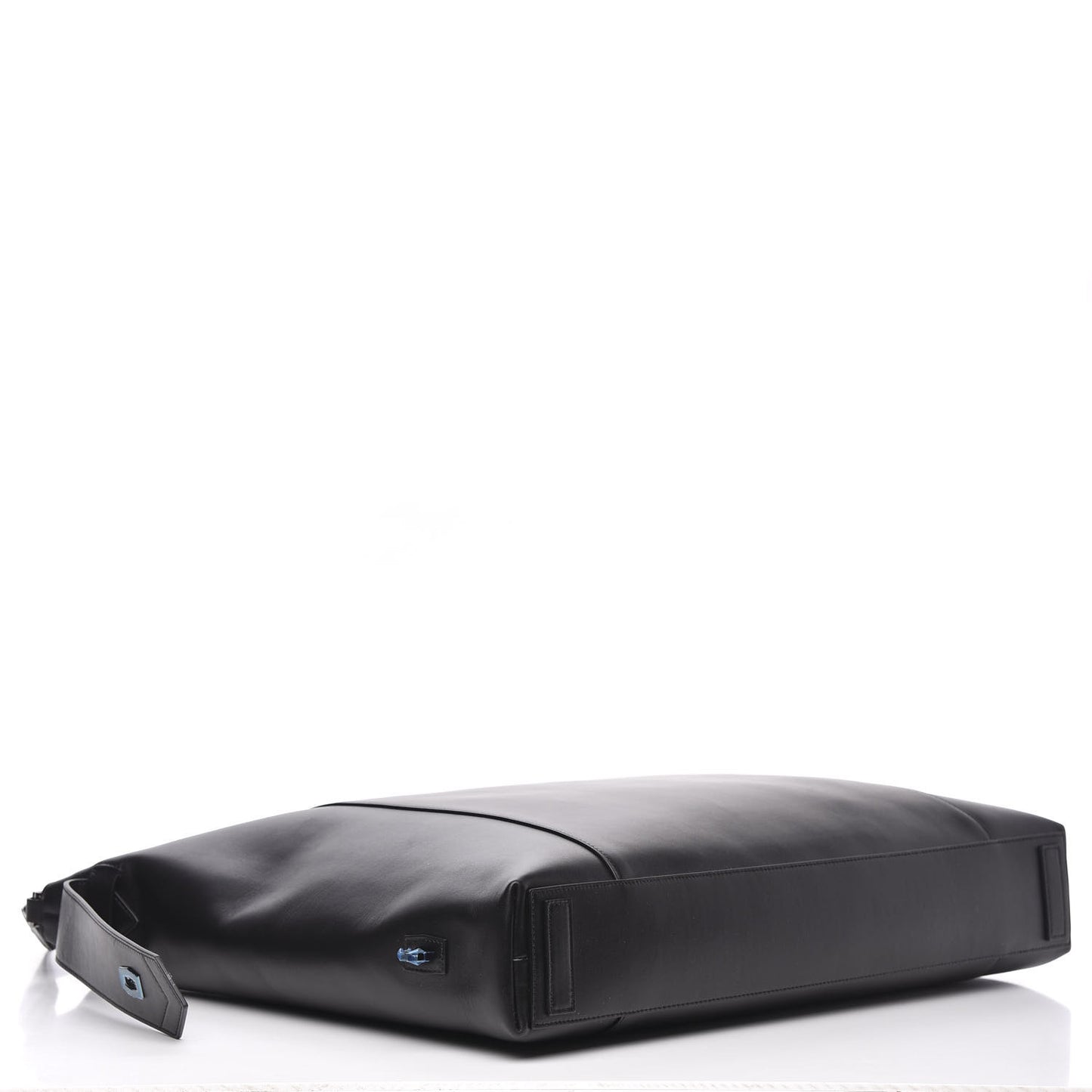 Smooth Calfskin Large Soft Antigona Black