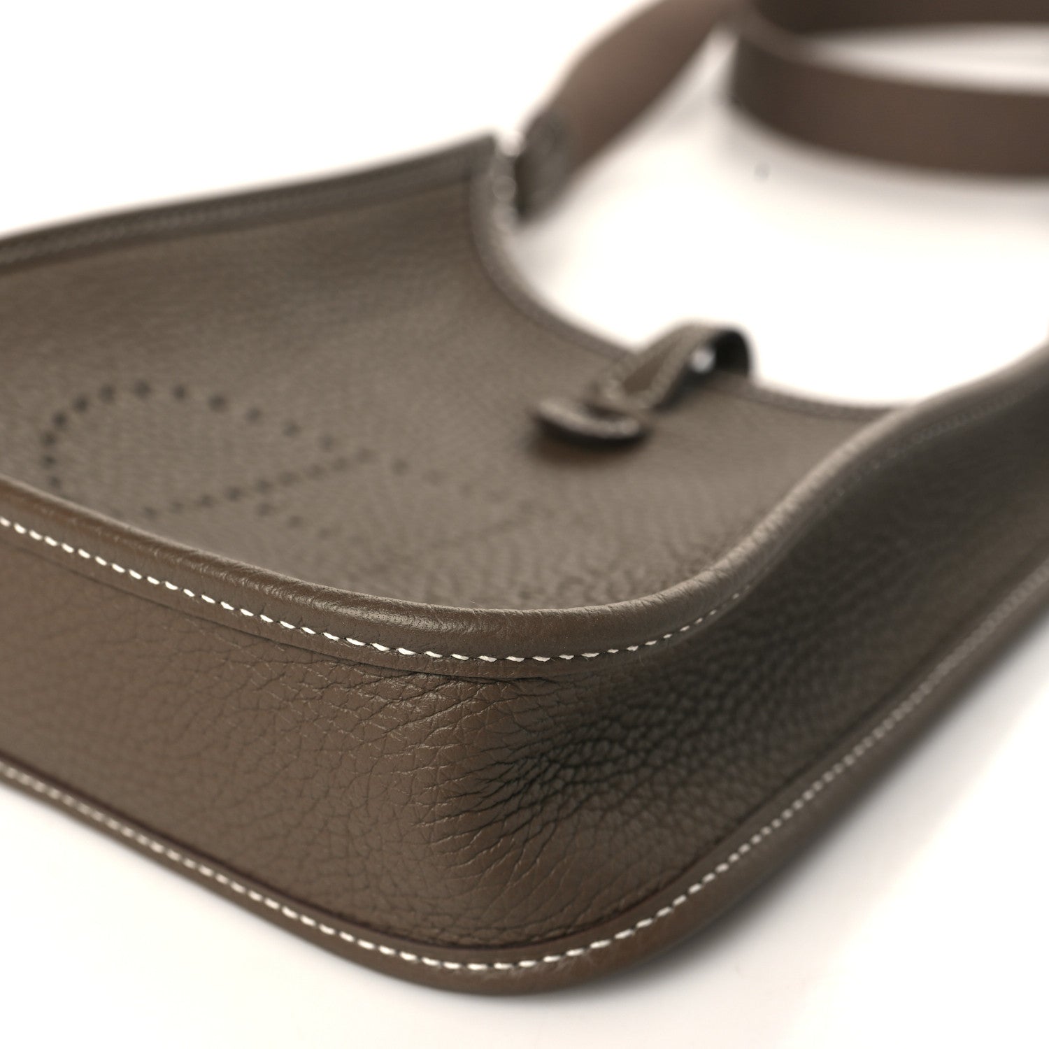 Hermes Taurillon Clemence Evelyne TPM Etoupe 9 of 10