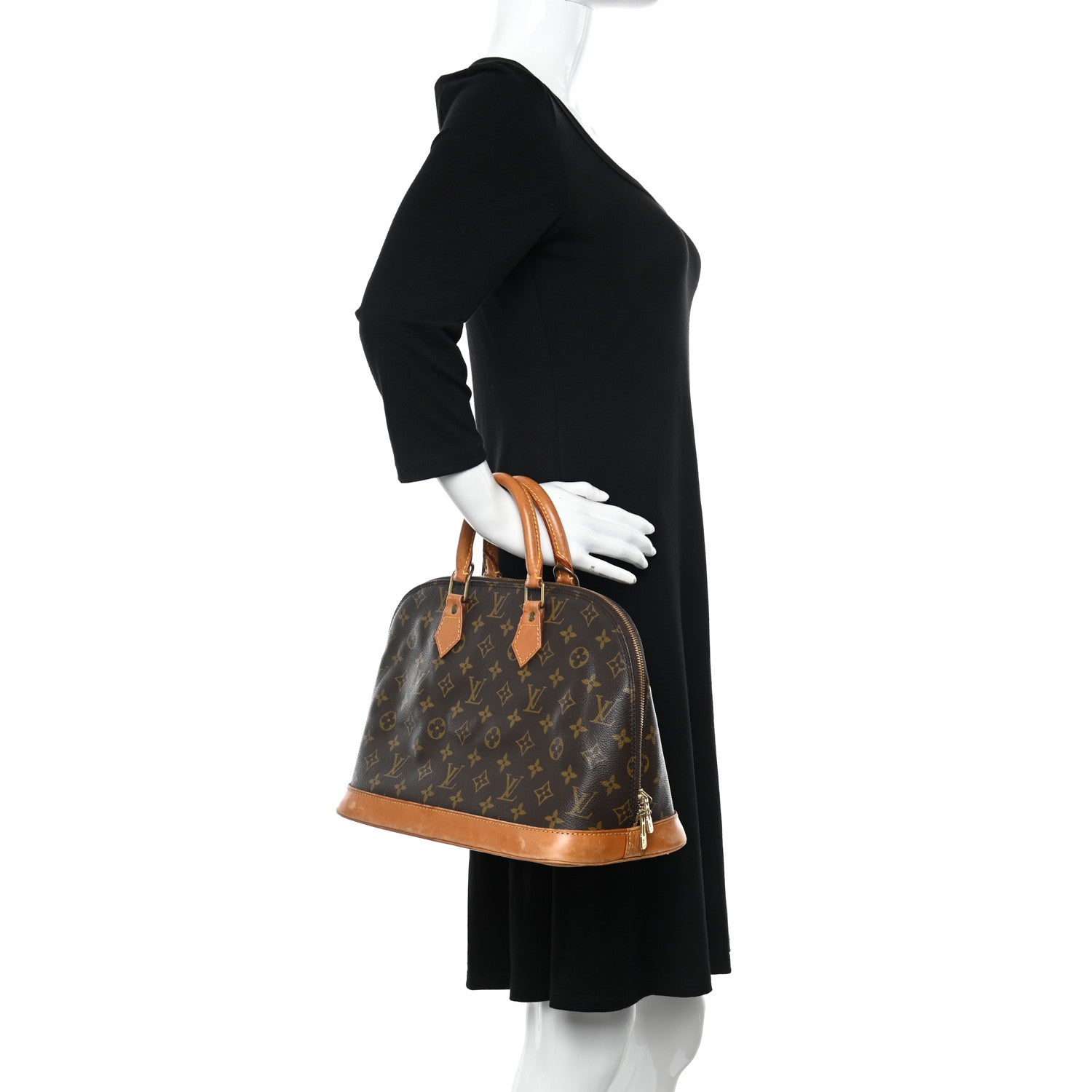 Louis Vuitton Monogram Alma PM 2 of 10