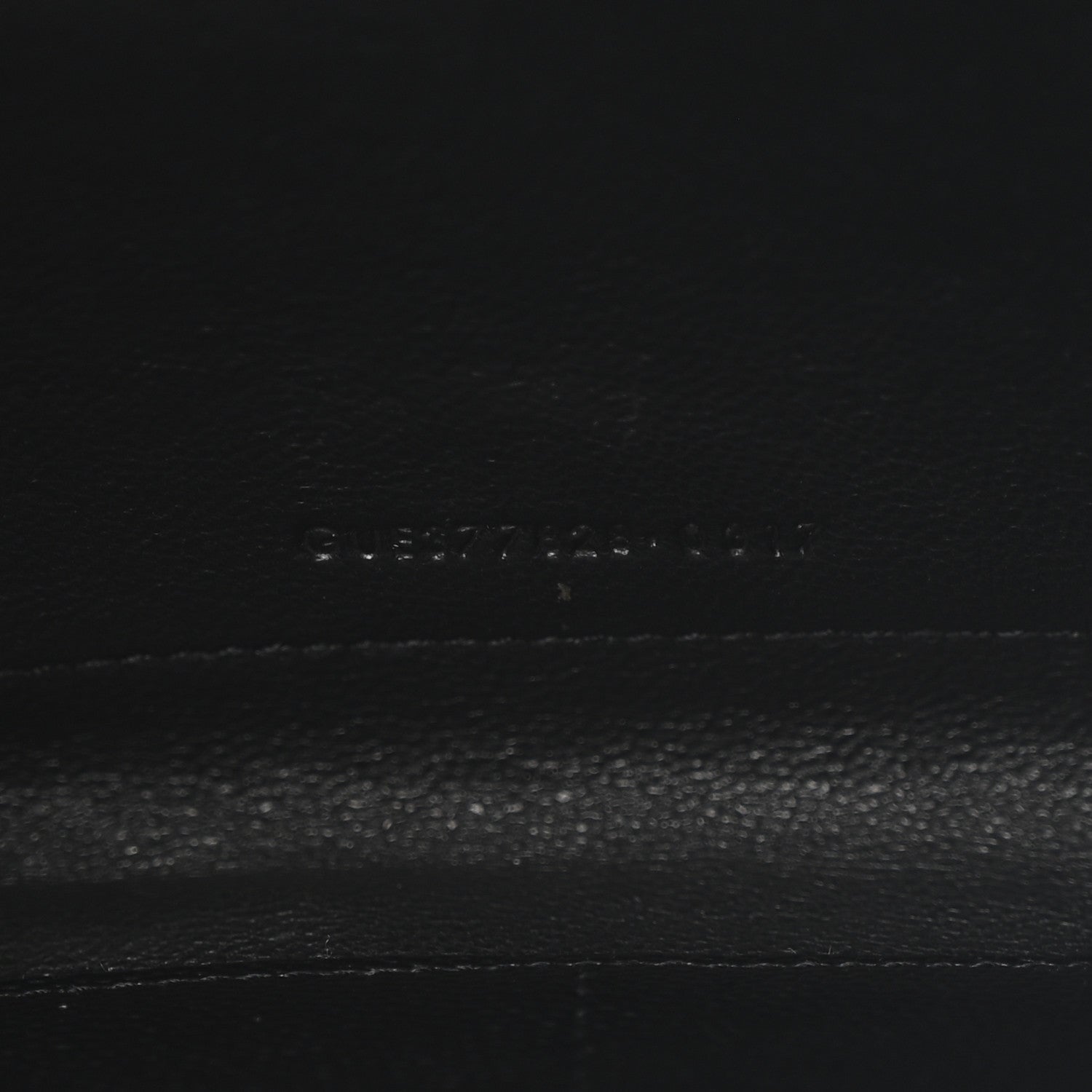 Saint Laurent Grain De Poudre Matelasse Chevron Monogram Monochrome Chain Wallet Black 8 of 12