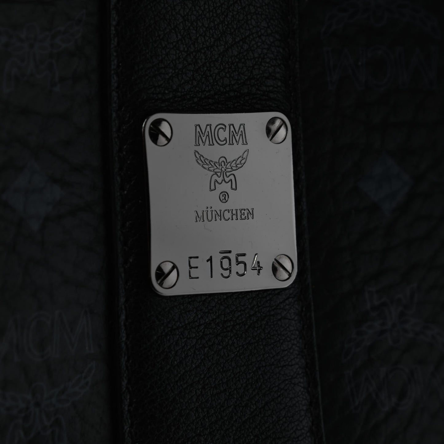 Visetos Large Liz Reversible Shopper Tote Black