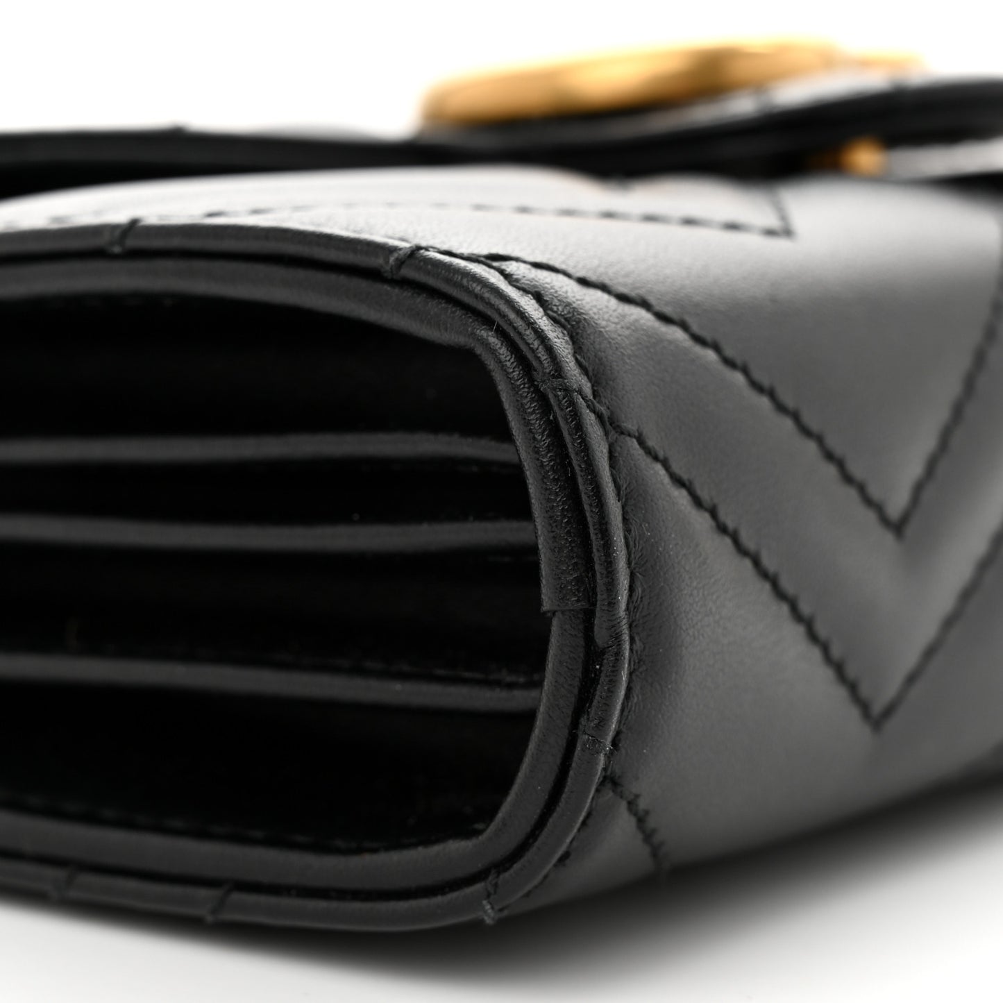 Calfskin Matelasse GG Marmont Chain Wallet Black
